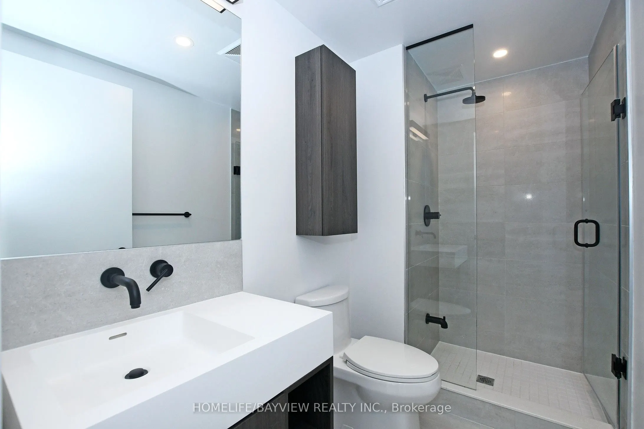 108 Peter Street, #1217