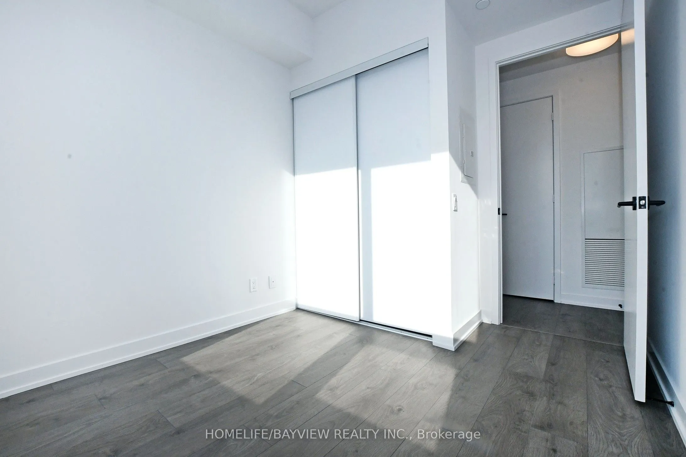 108 Peter Street, #1217