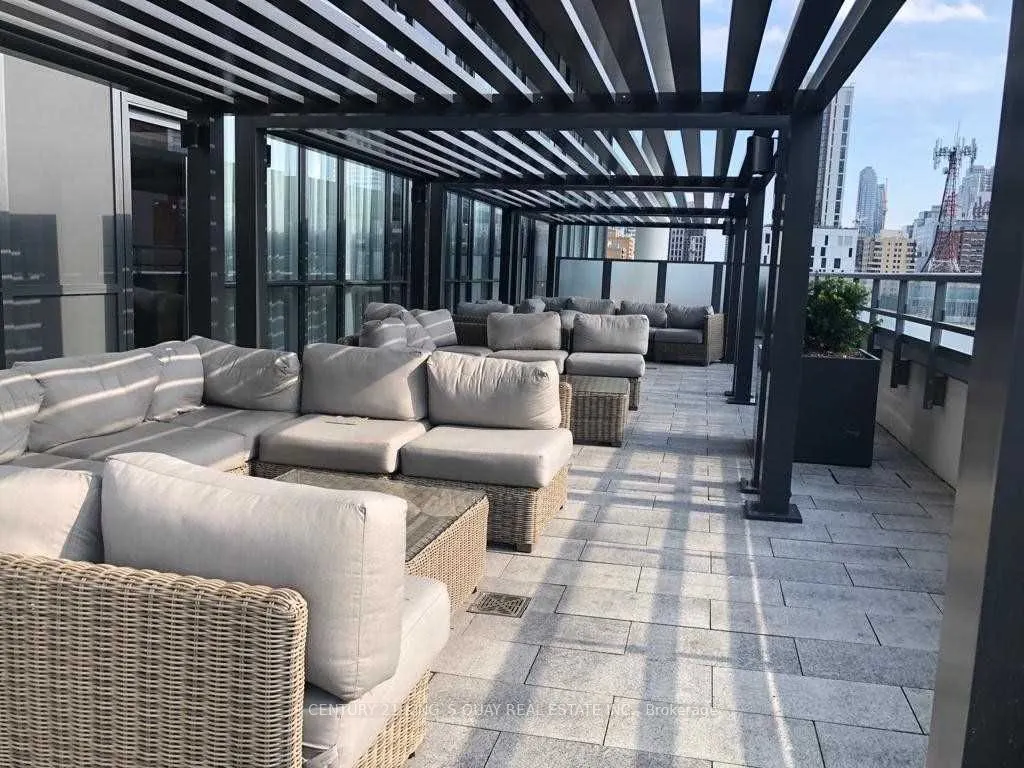 89 Mcgill Street, #2302