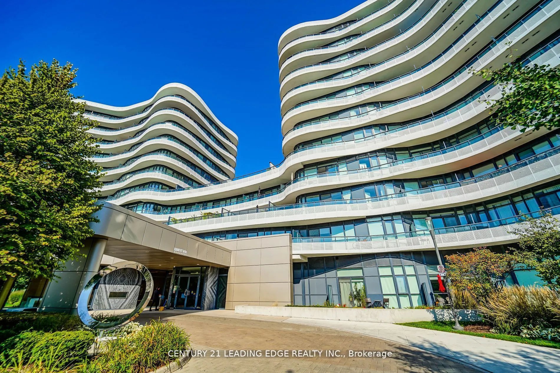 99 The Donway West, #525
