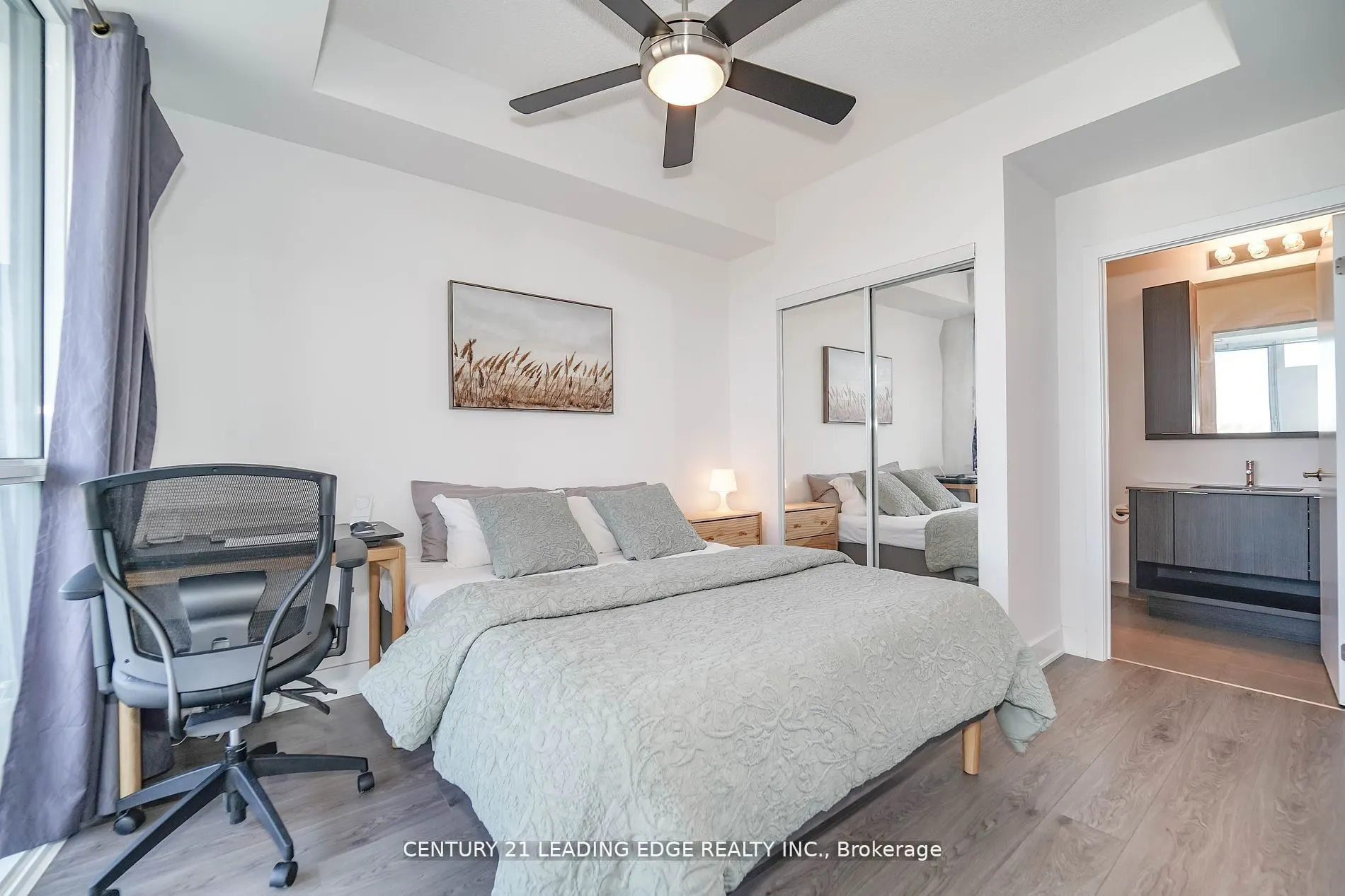 99 The Donway West, #525