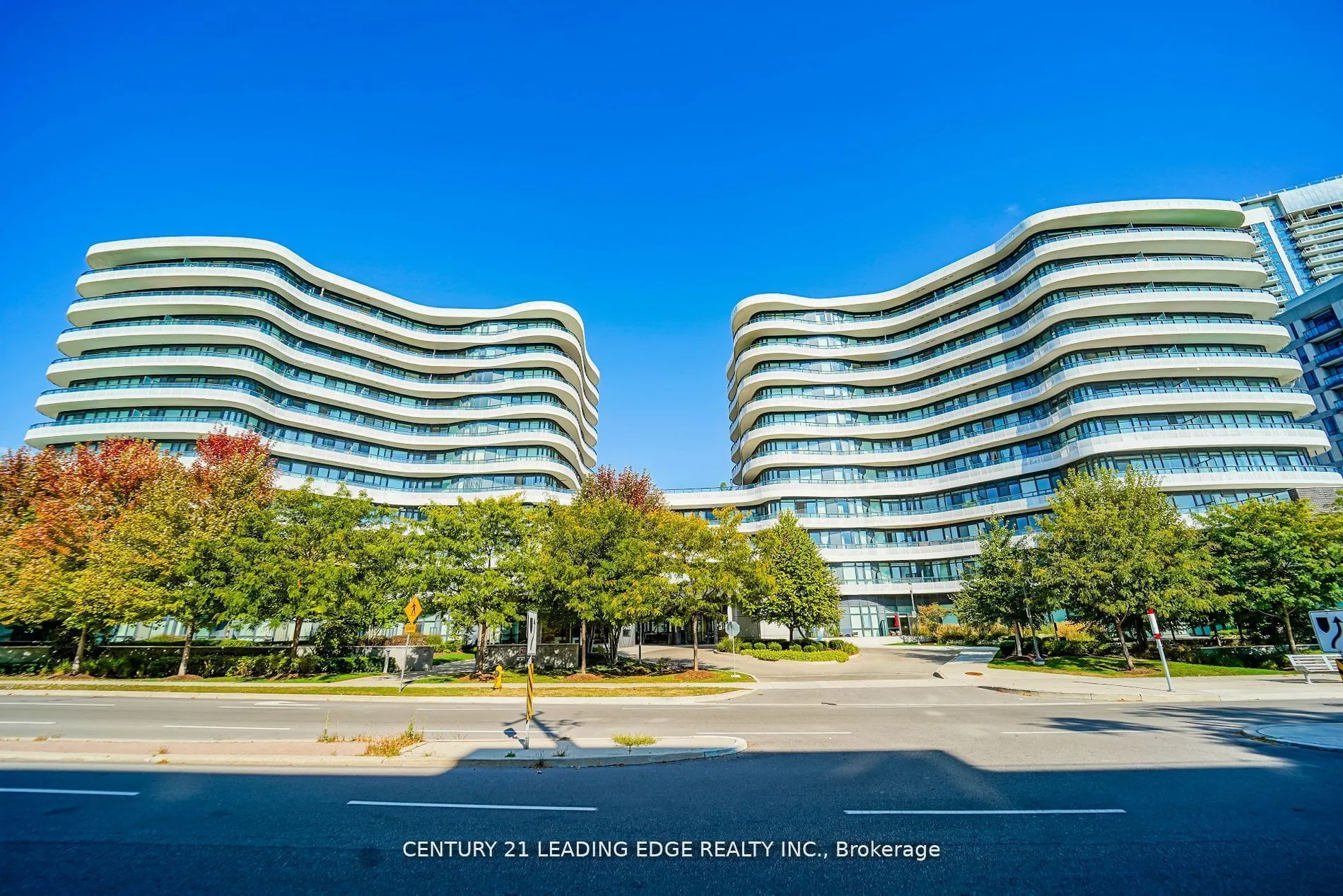 99 The Donway West, #525
