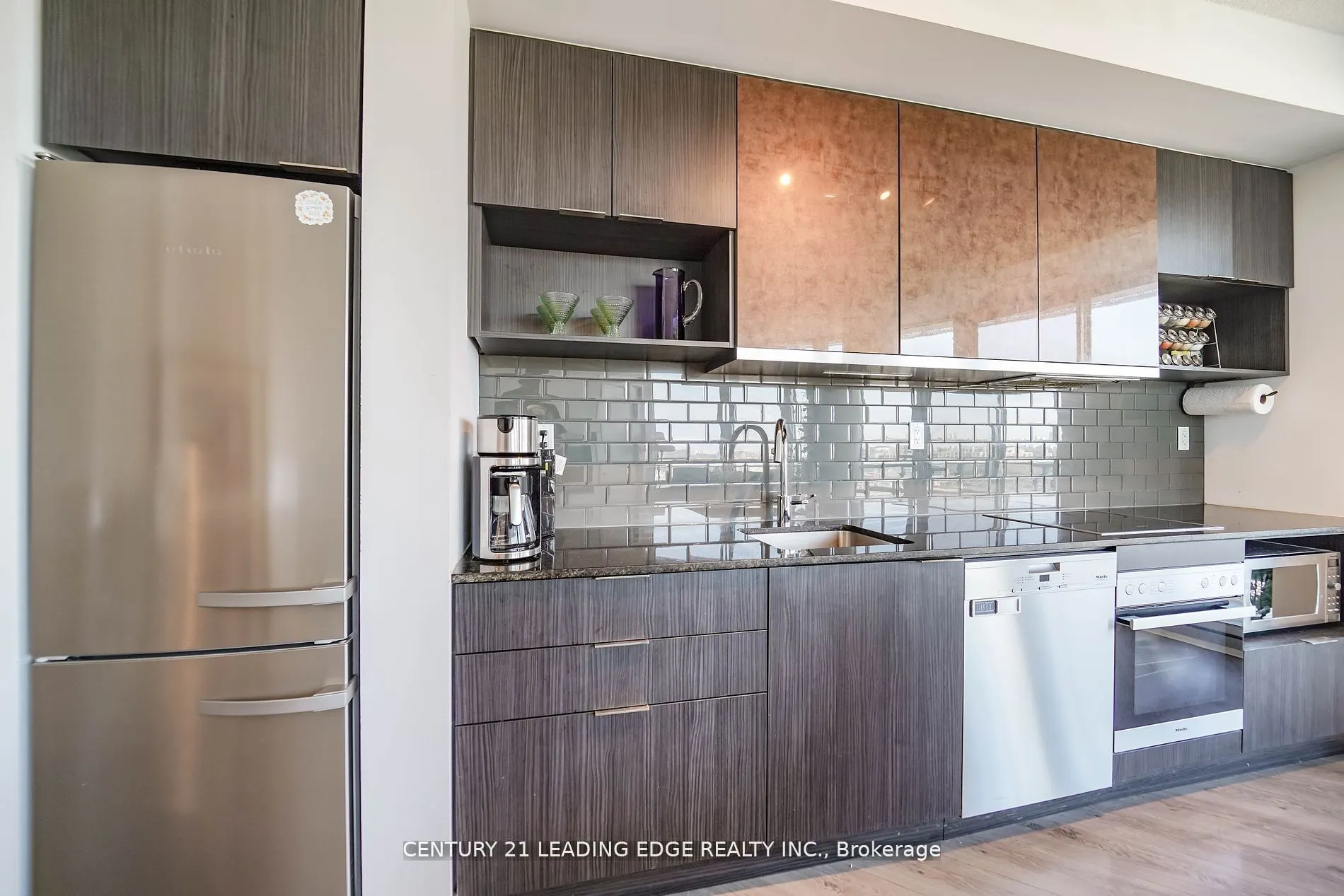 99 The Donway West, #525