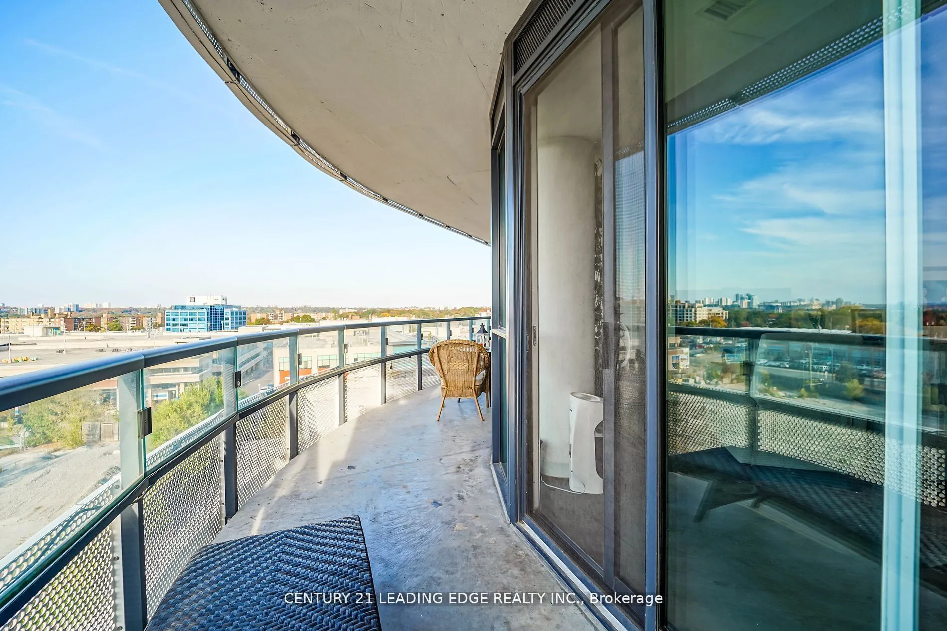 99 The Donway West, #525