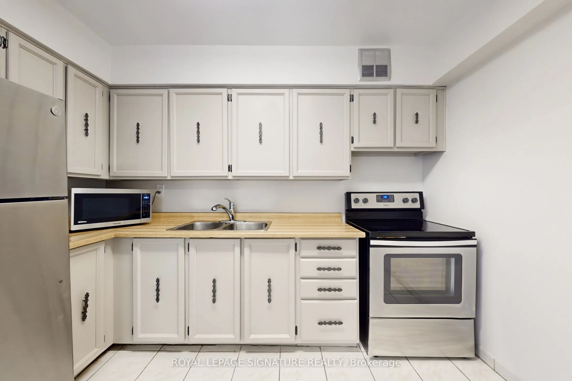 1338 York Mills Road, #307