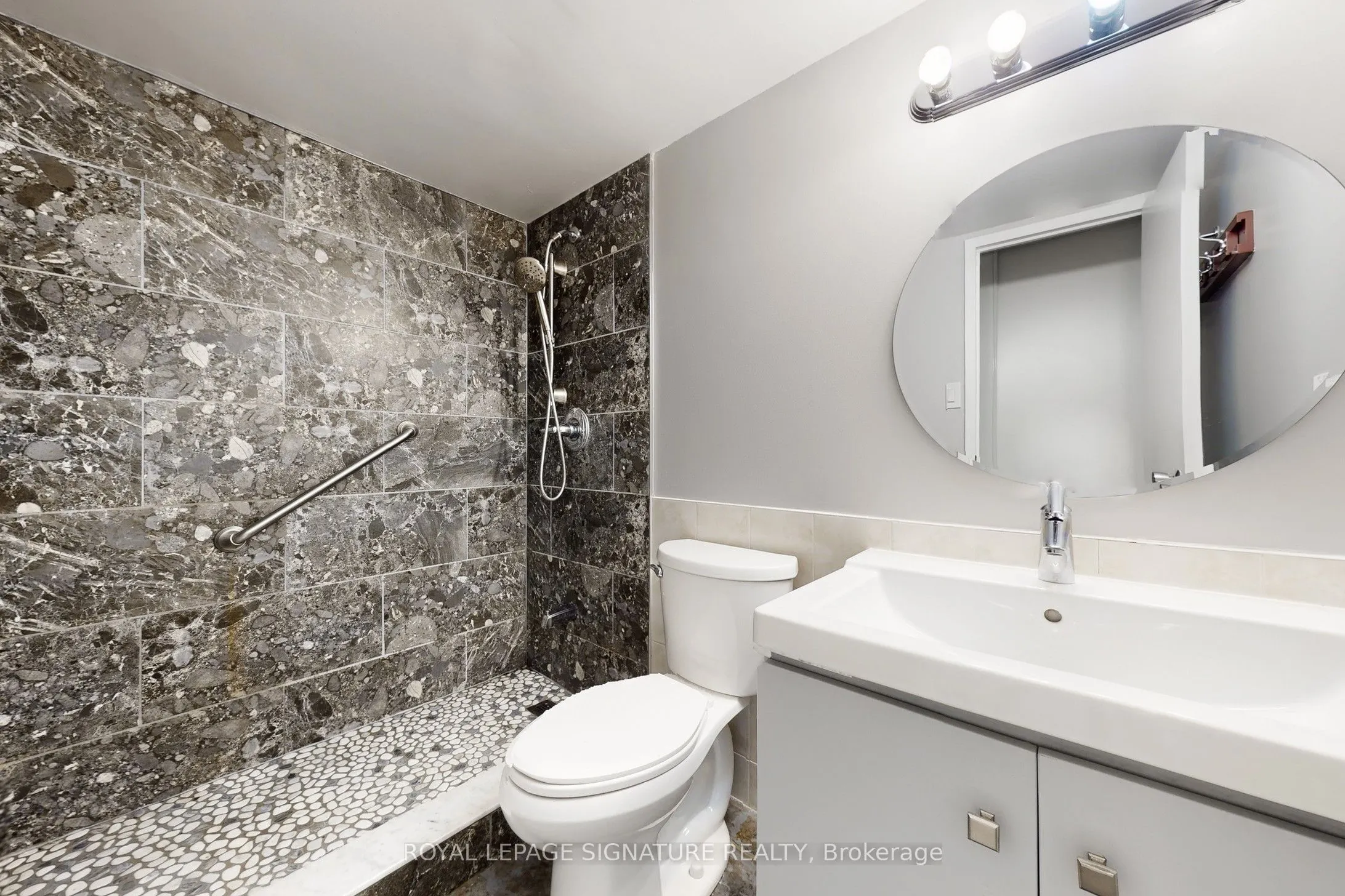 1338 York Mills Road, #307