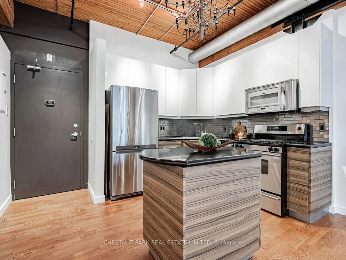 781 King Street W, #512
