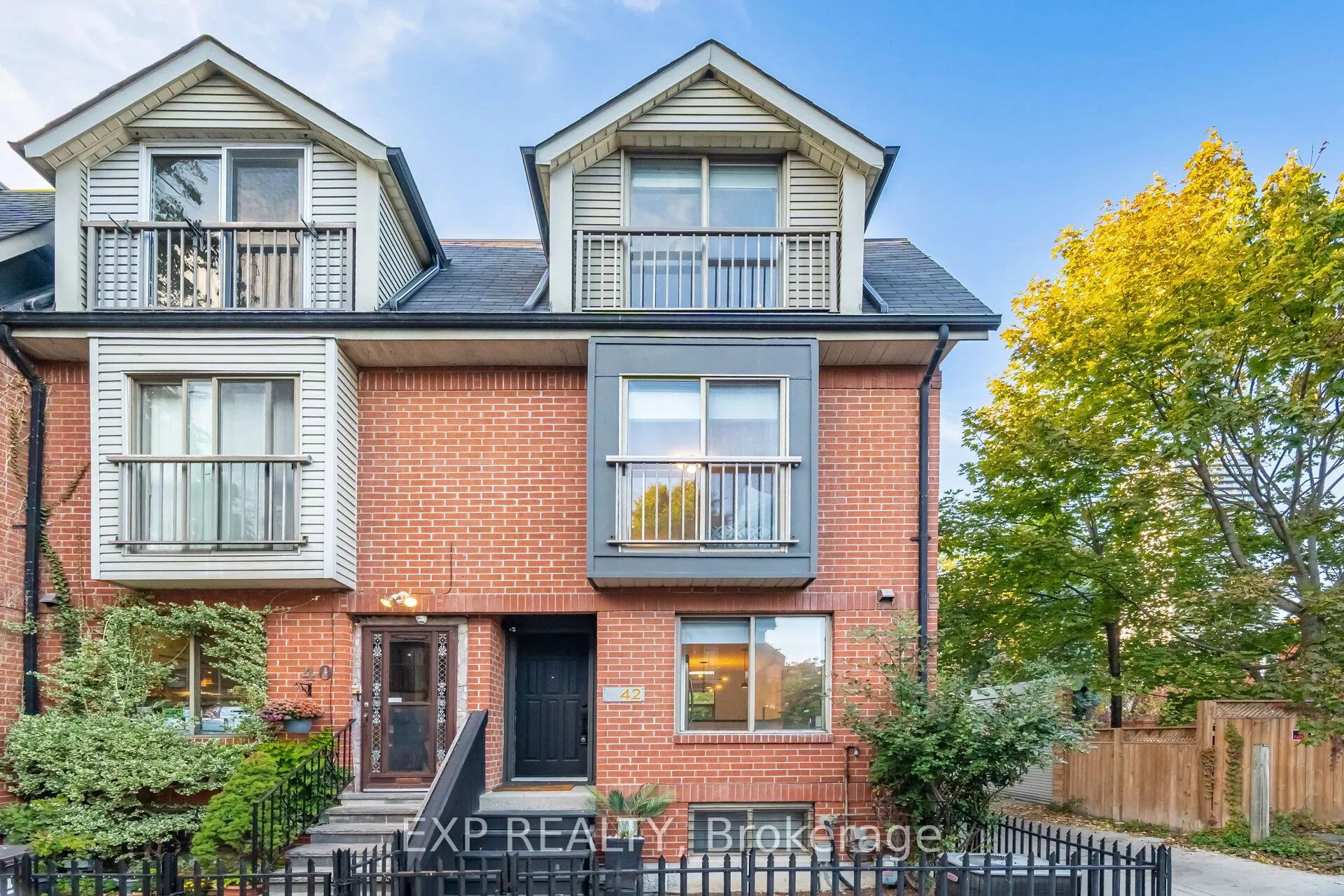 42 Wascana Avenue