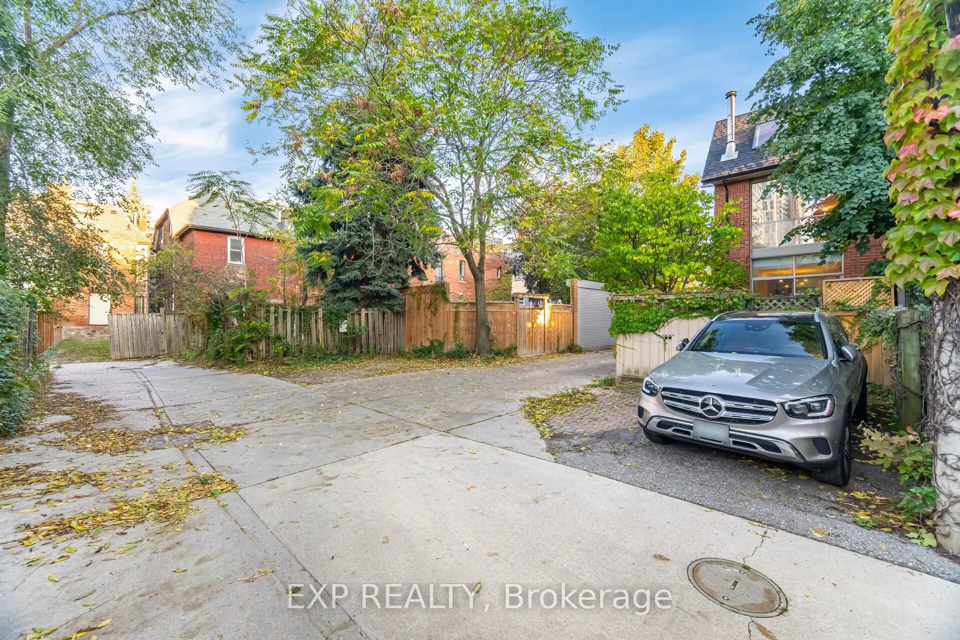42 Wascana Avenue
