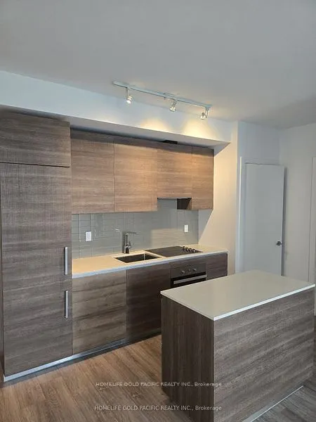 200 Bloor Street W, #1108