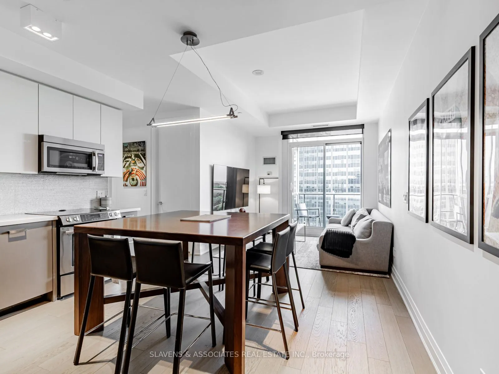 60 Berwick Avenue, #LPH01