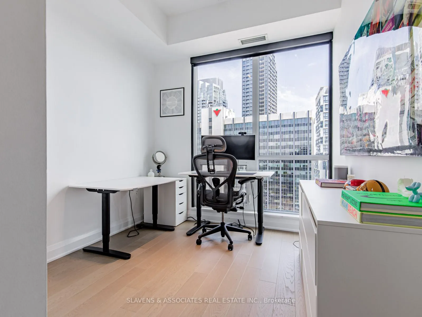 60 Berwick Avenue, #LPH01