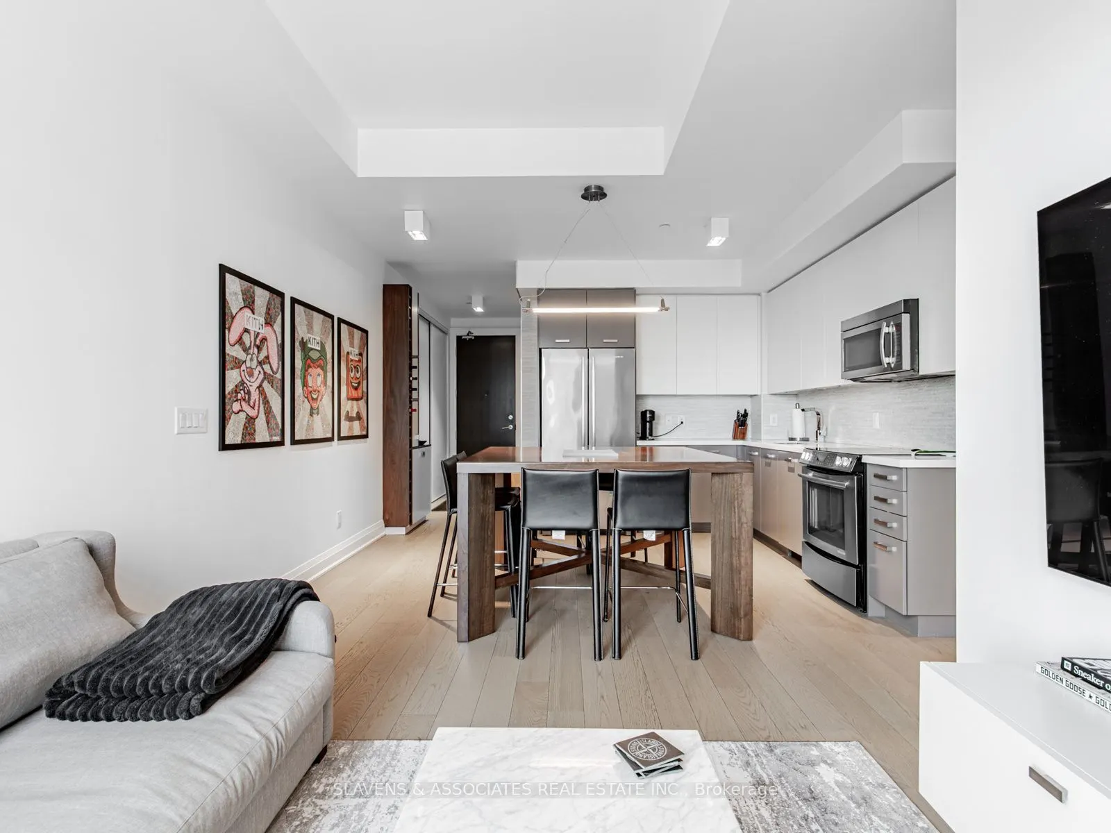 60 Berwick Avenue, #LPH01