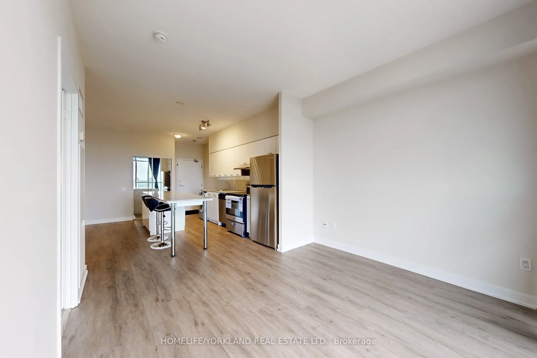 33 Singer Court, #2912