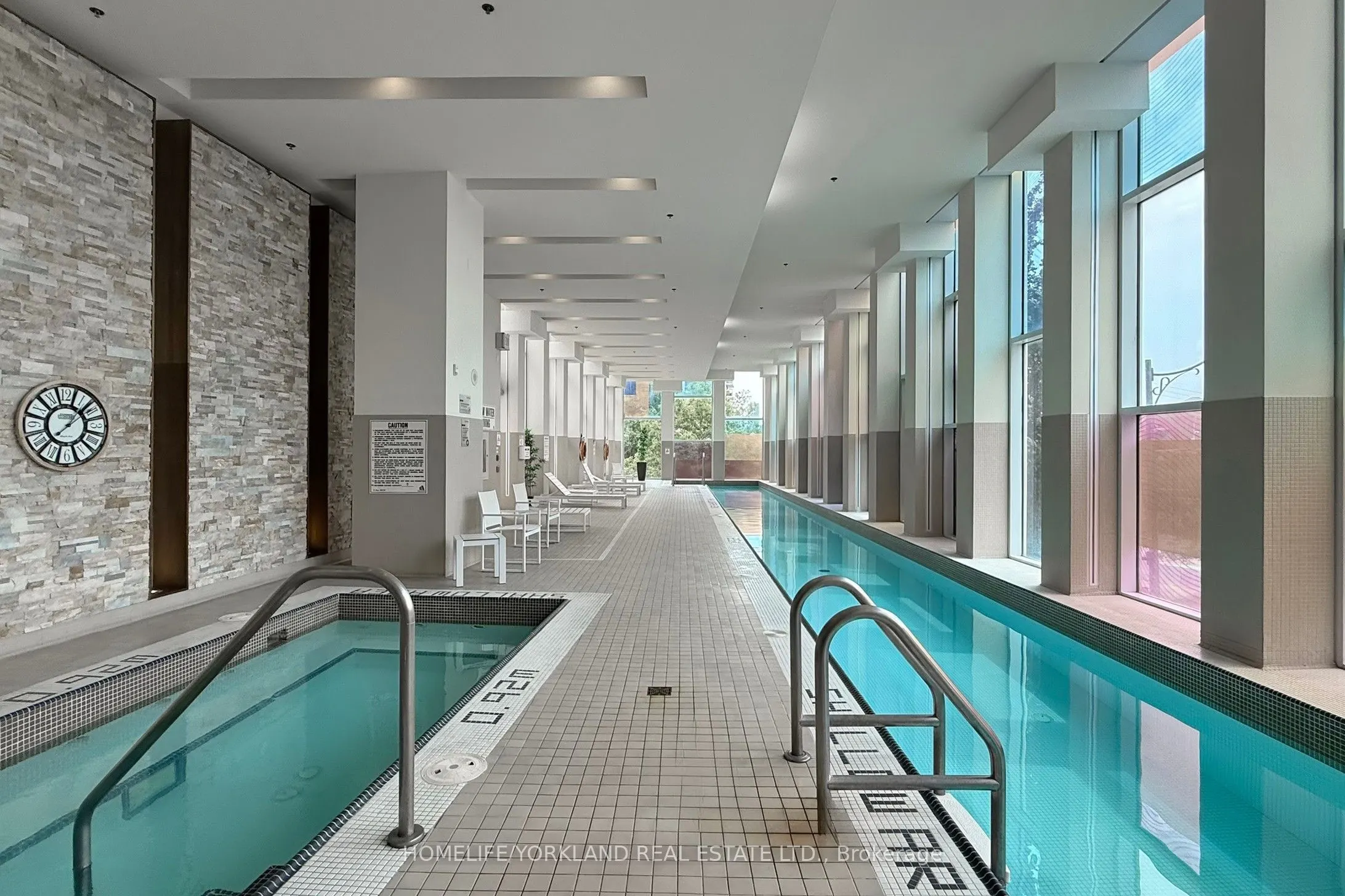33 Singer Court, #2912