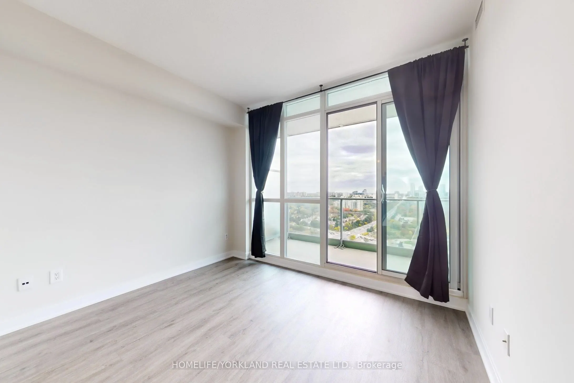 33 Singer Court, #2912