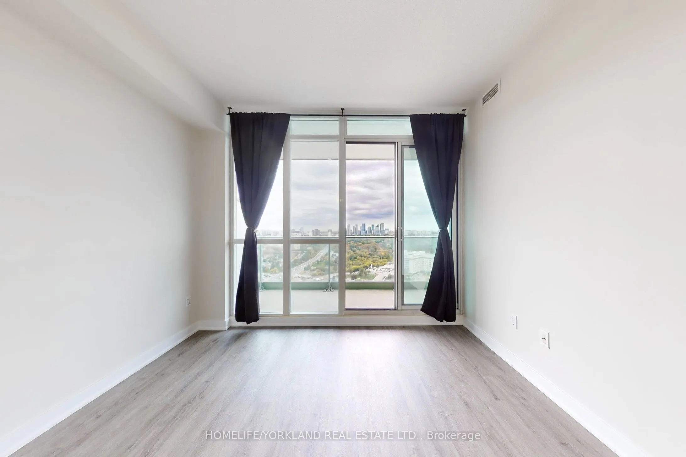 33 Singer Court, #2912