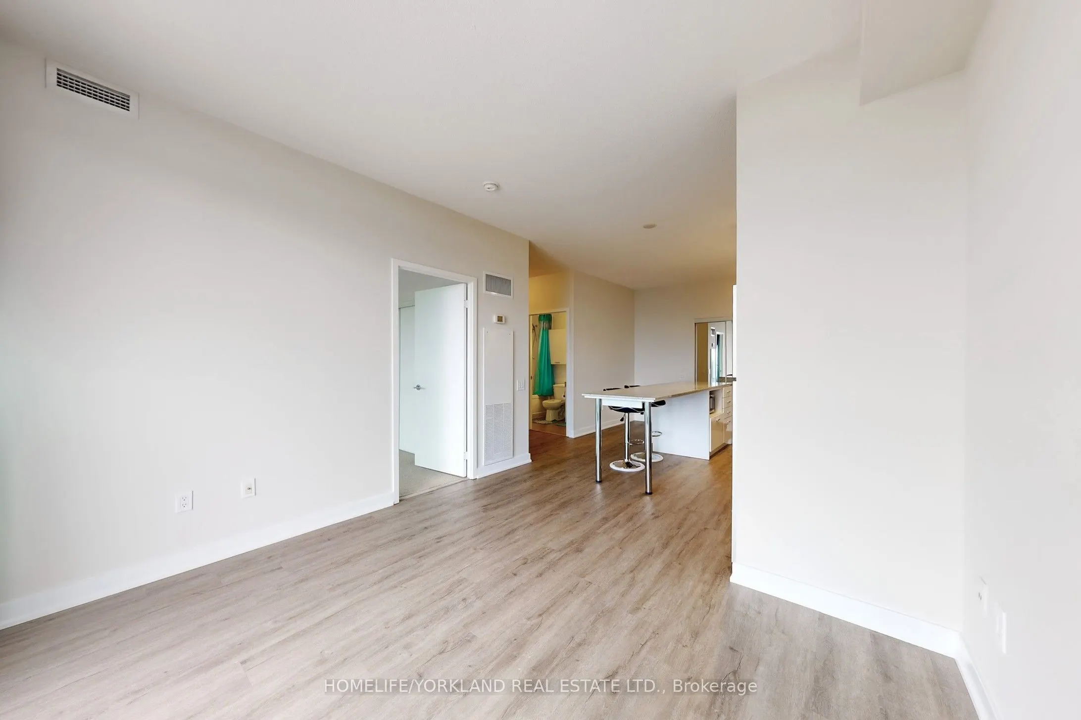 33 Singer Court, #2912
