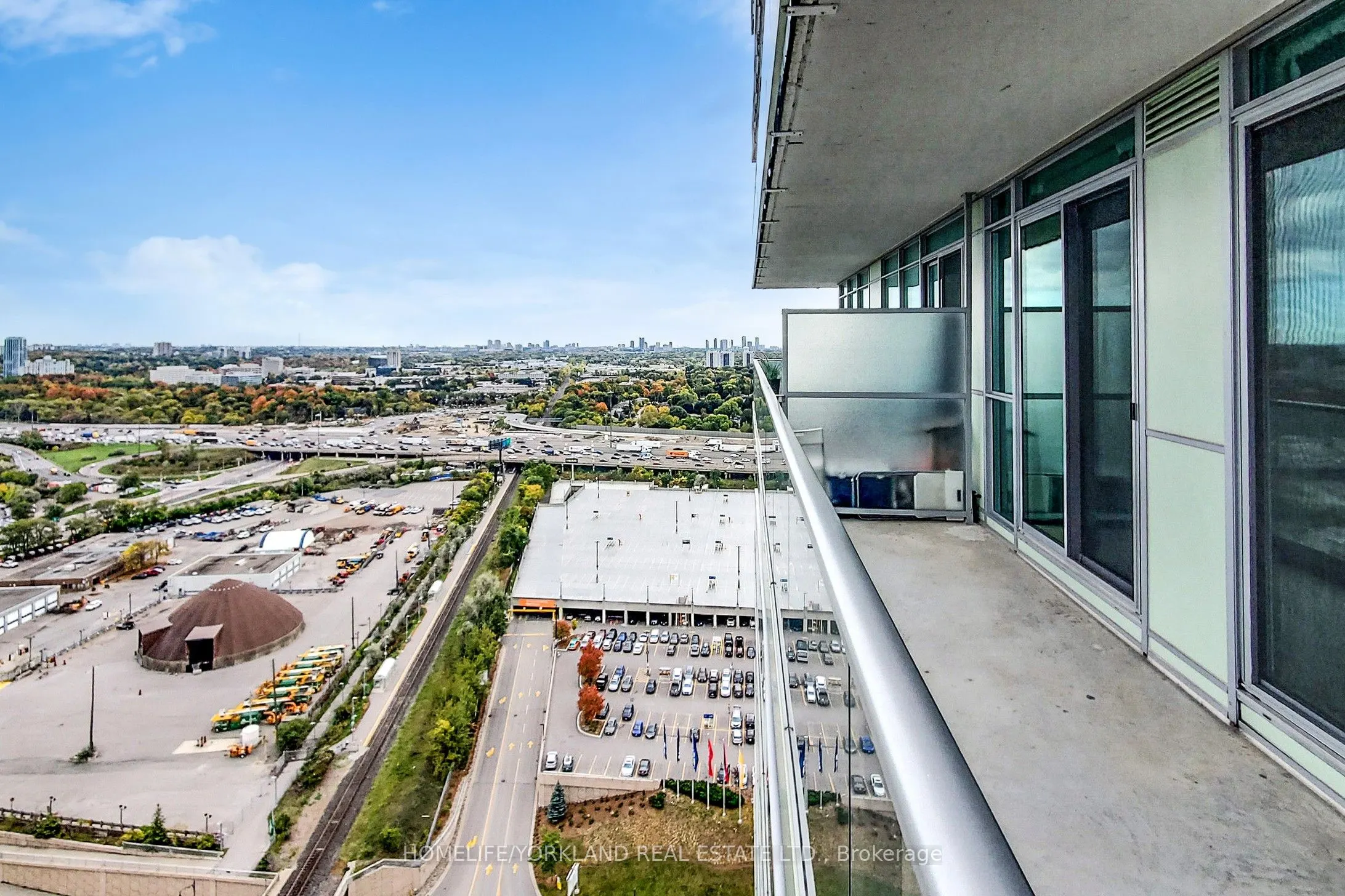 33 Singer Court, #2912