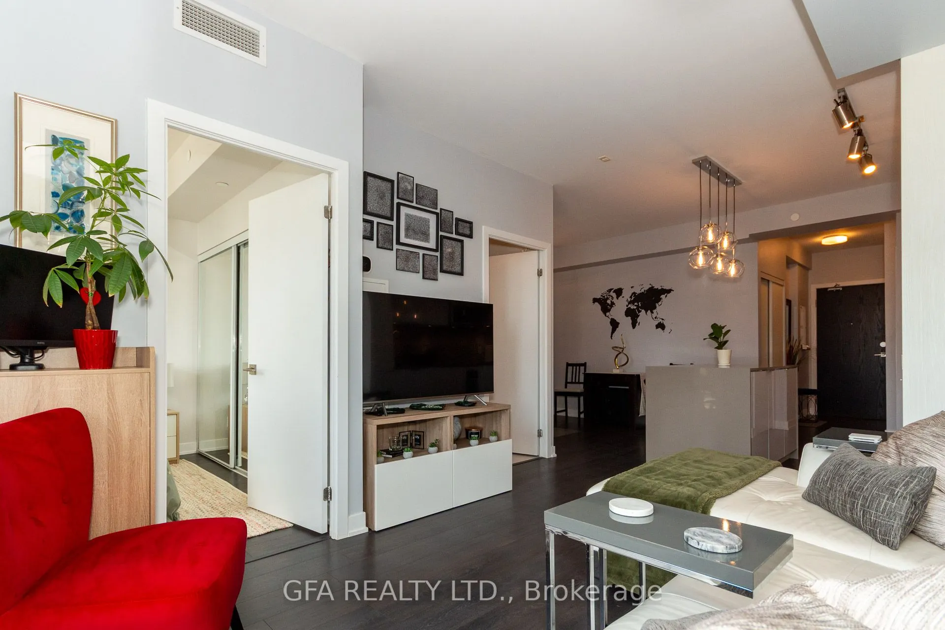 28 Avondale Avenue, #606