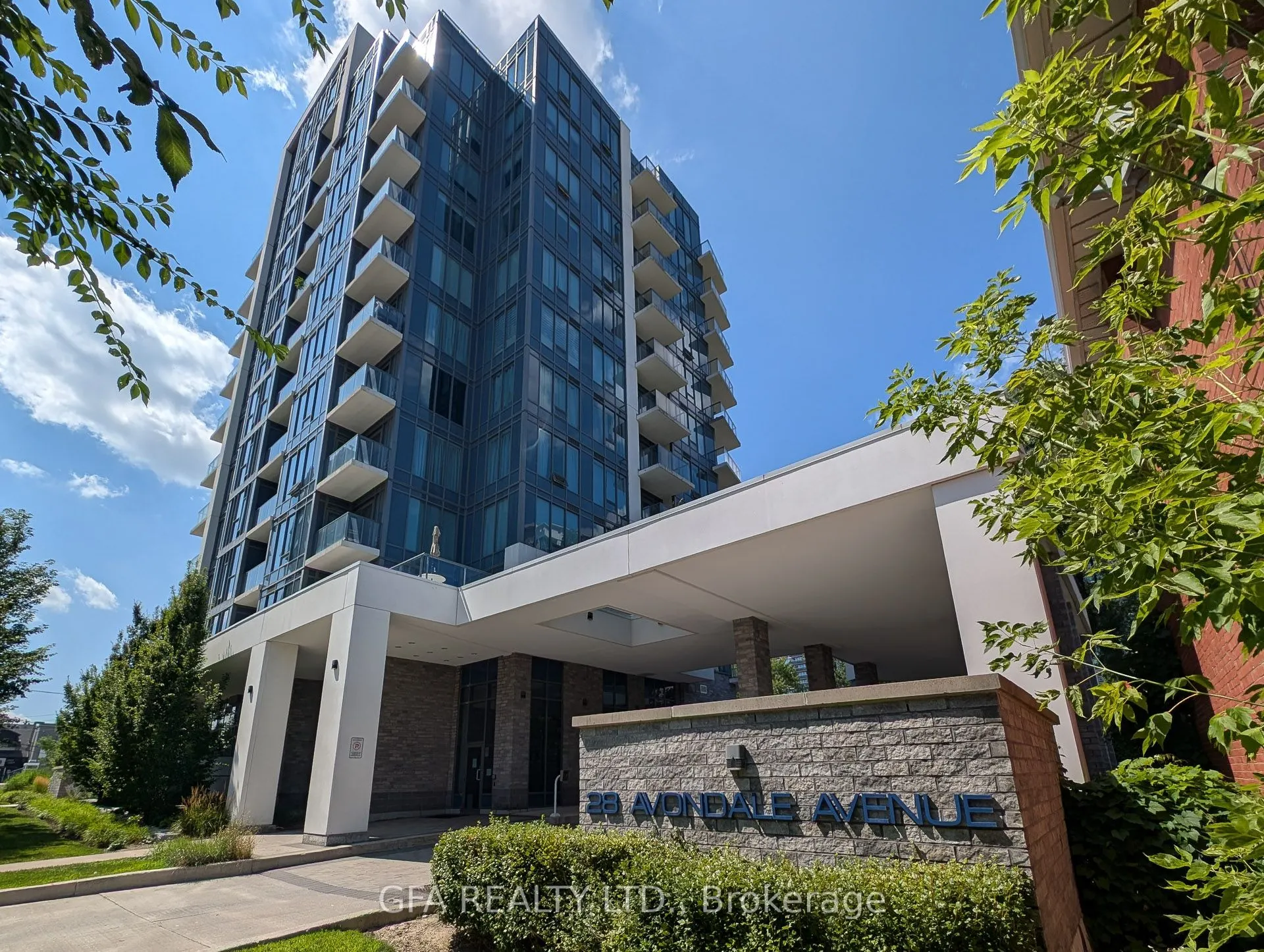 28 Avondale Avenue, #606