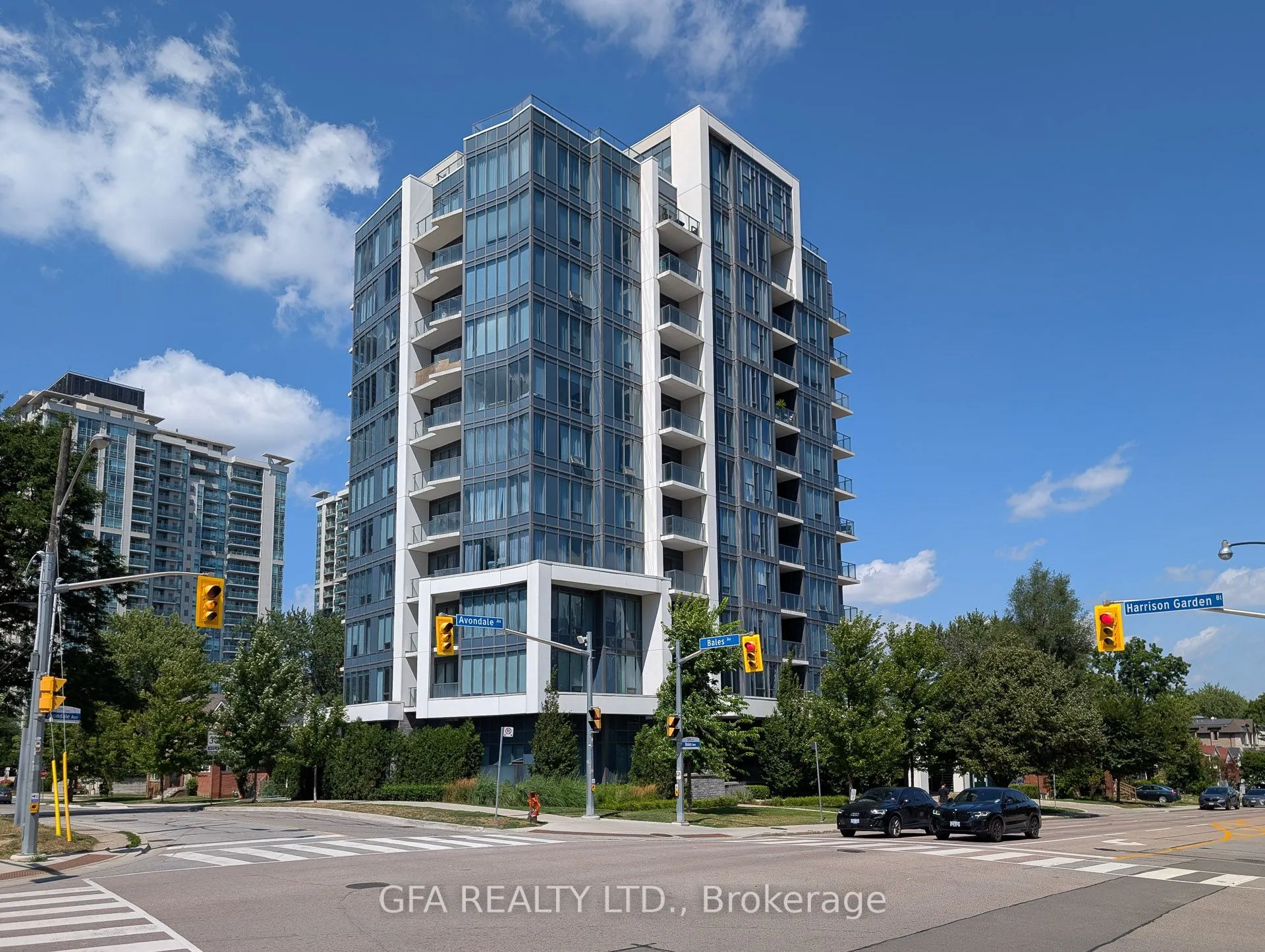 28 Avondale Avenue, #606