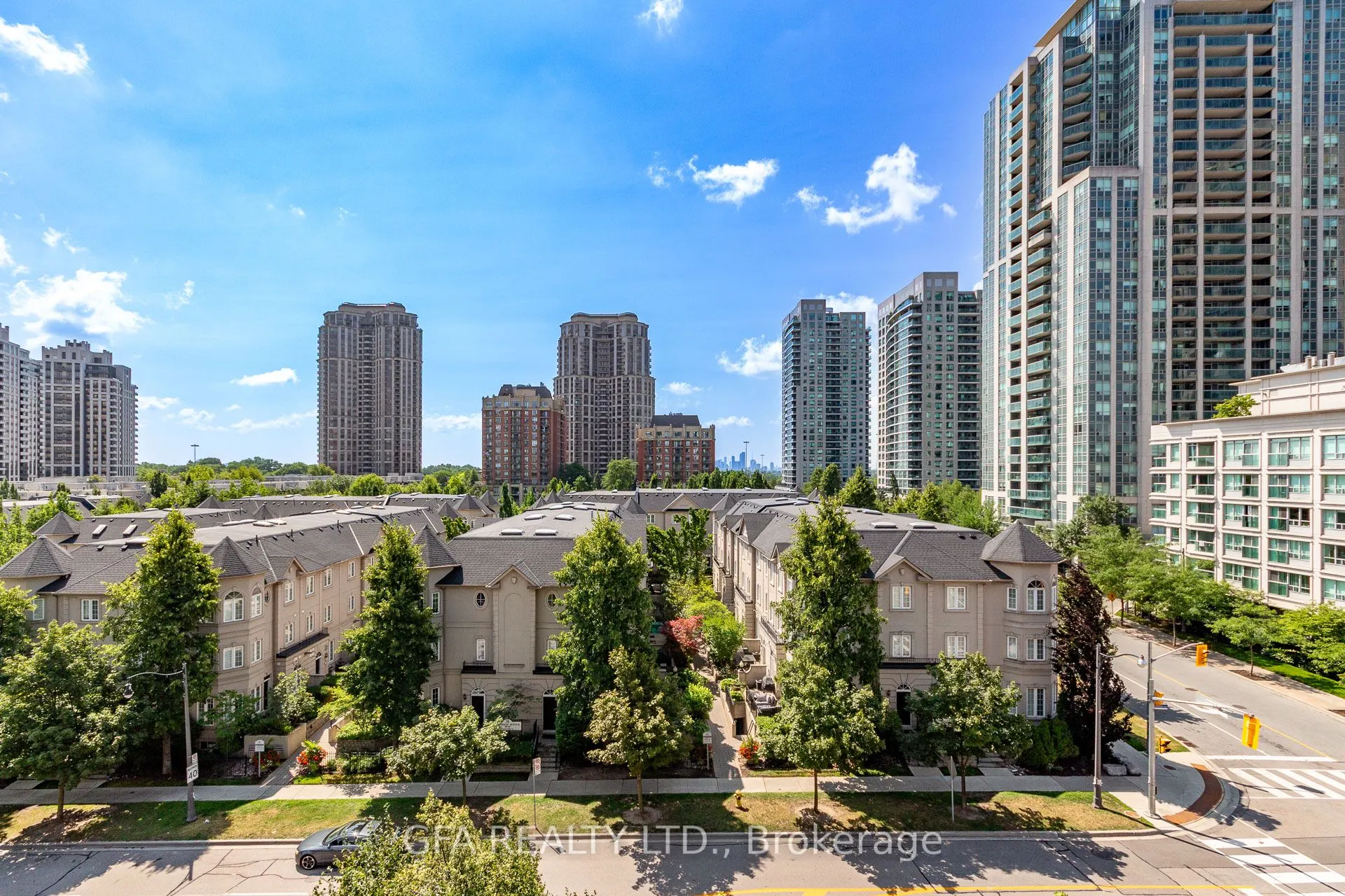 28 Avondale Avenue, #606