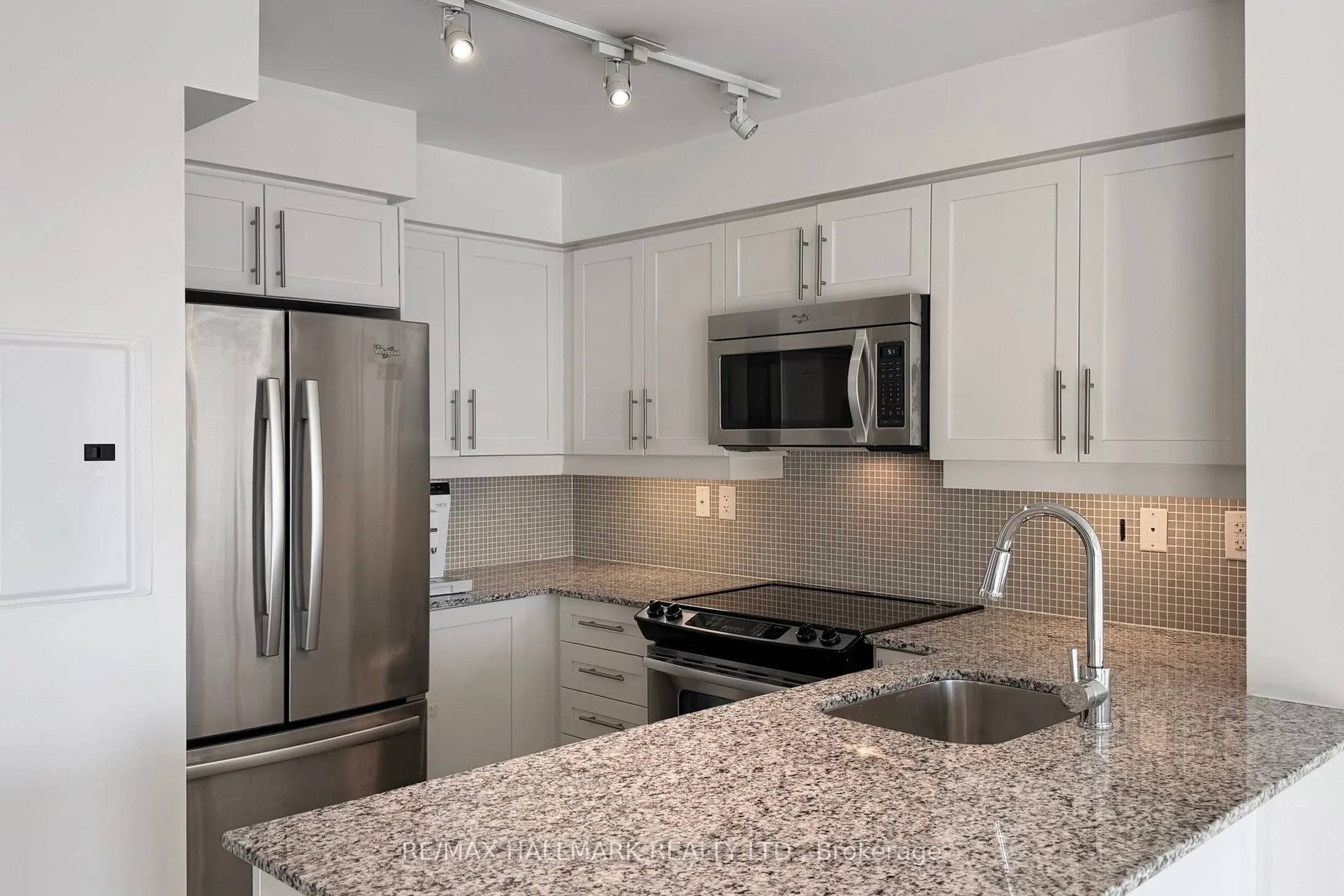 125 Western Battery Road, #2112