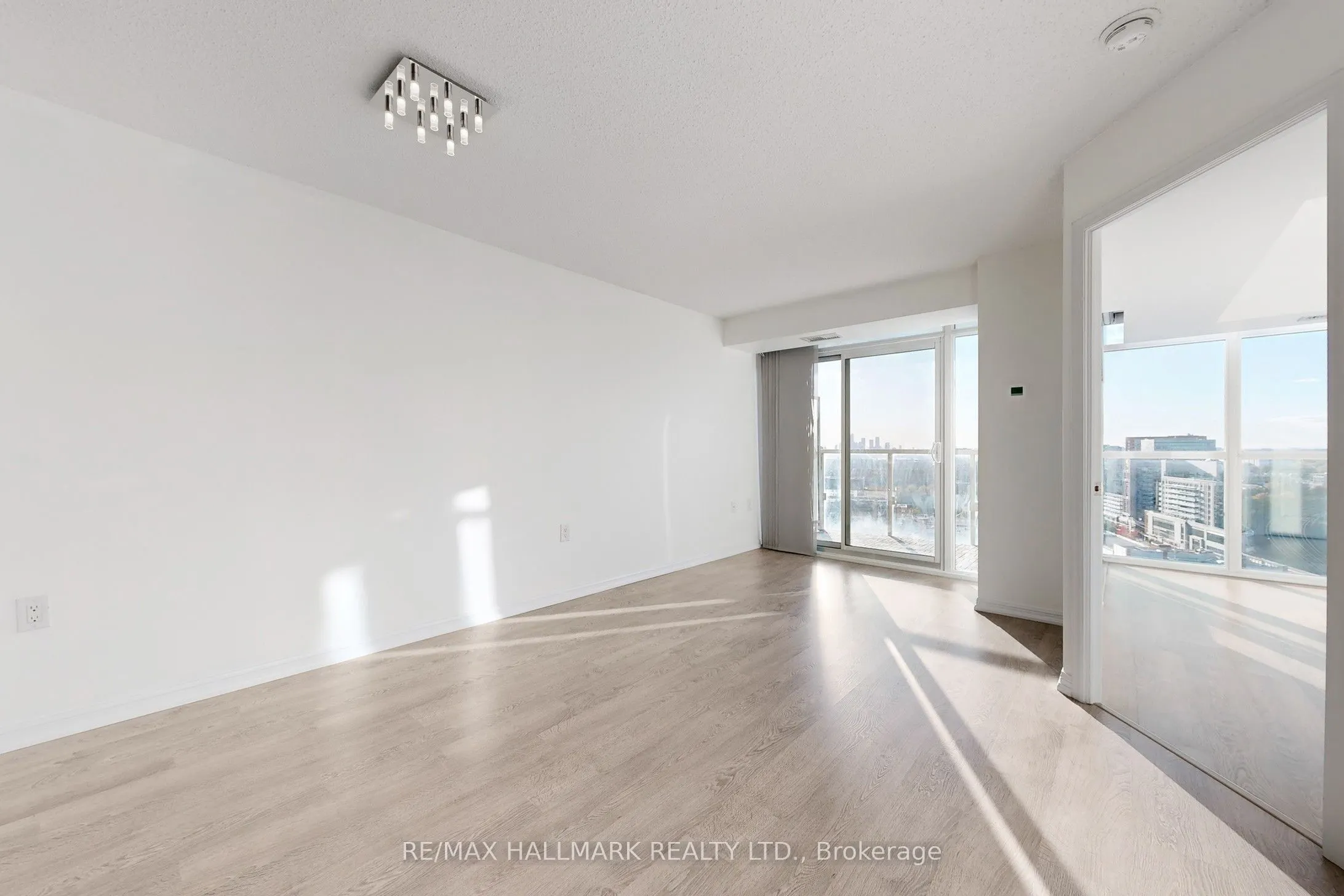 125 Western Battery Road, #2112
