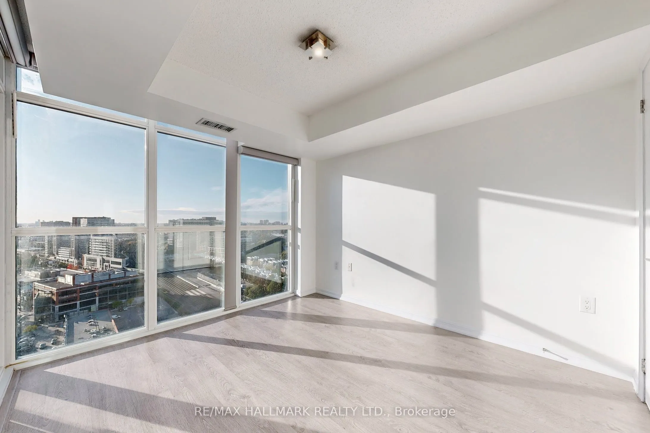 125 Western Battery Road, #2112