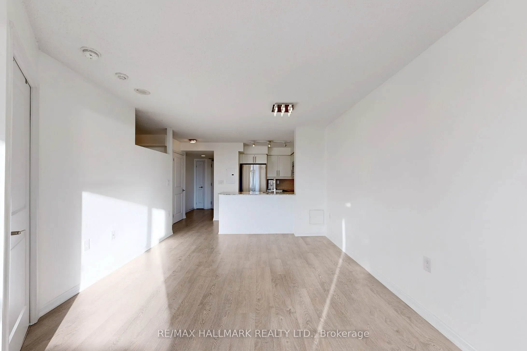 125 Western Battery Road, #2112