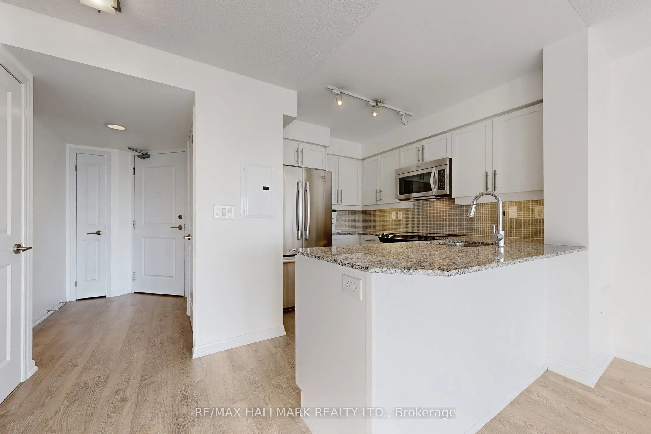 125 Western Battery Road, #2112
