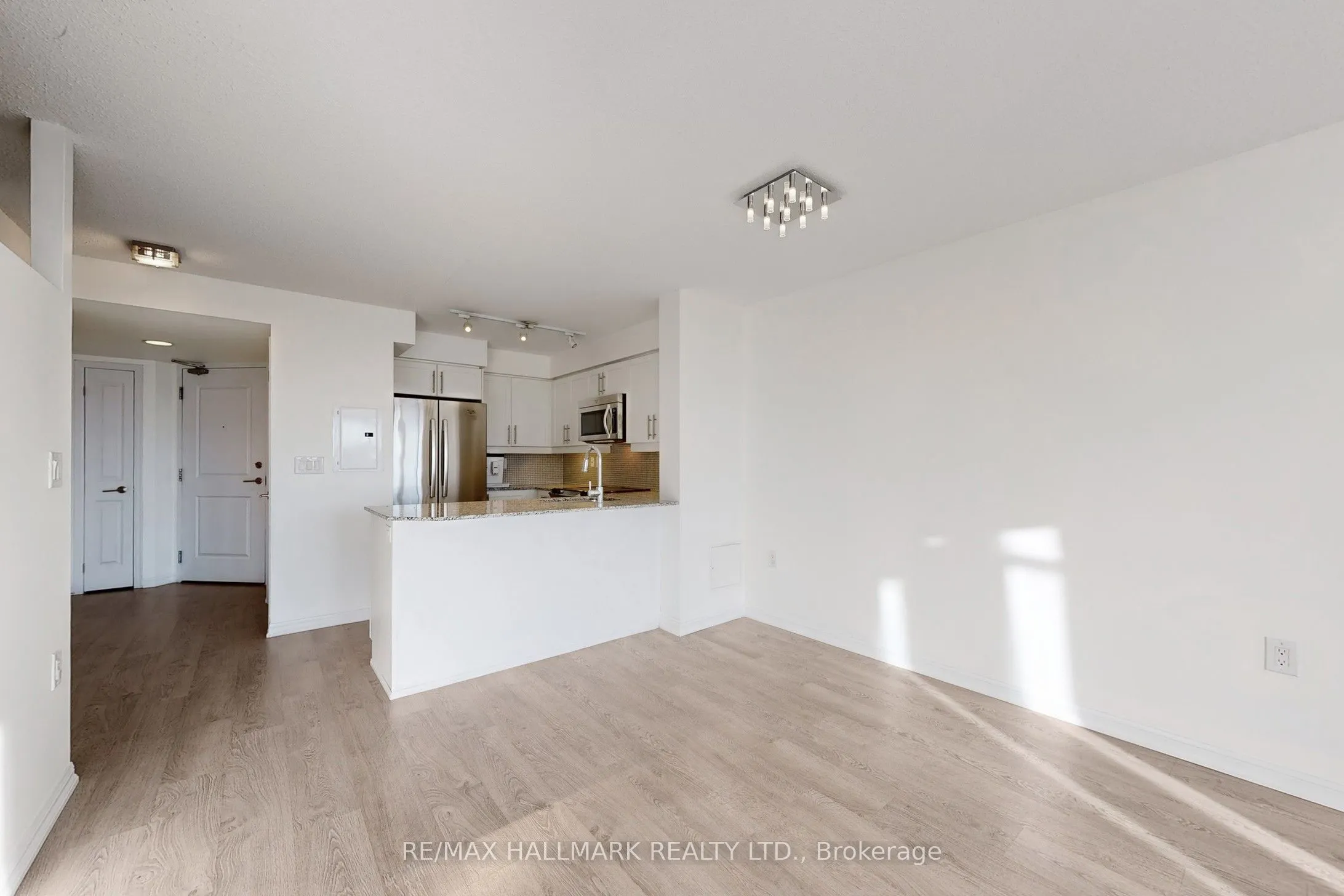 125 Western Battery Road, #2112