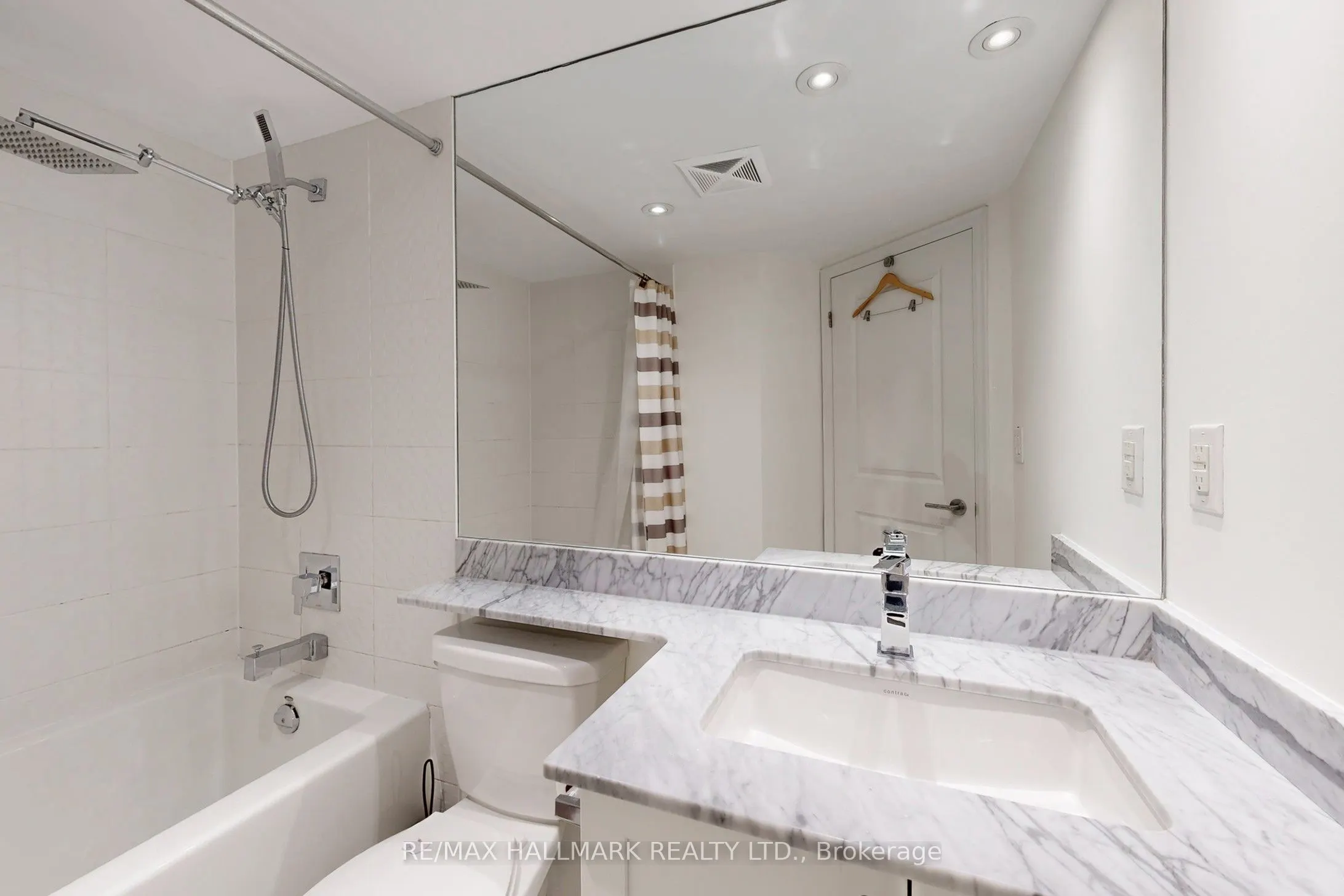 125 Western Battery Road, #2112