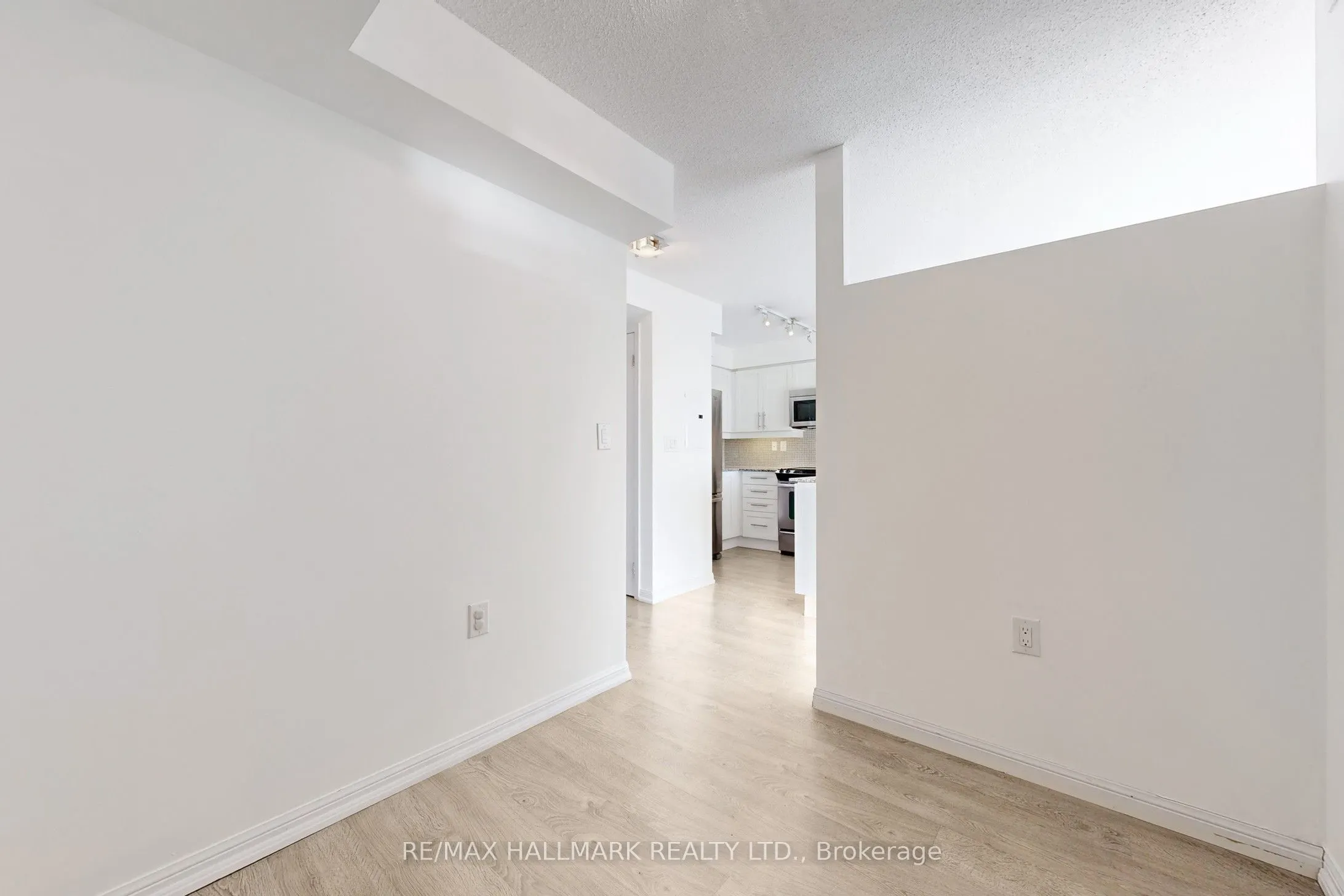 125 Western Battery Road, #2112