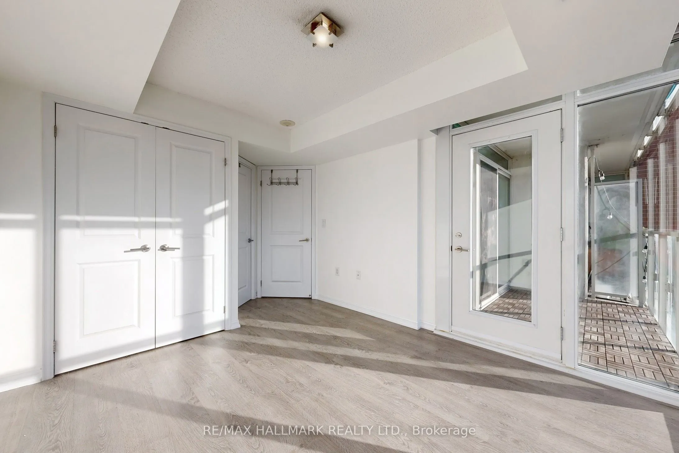 125 Western Battery Road, #2112