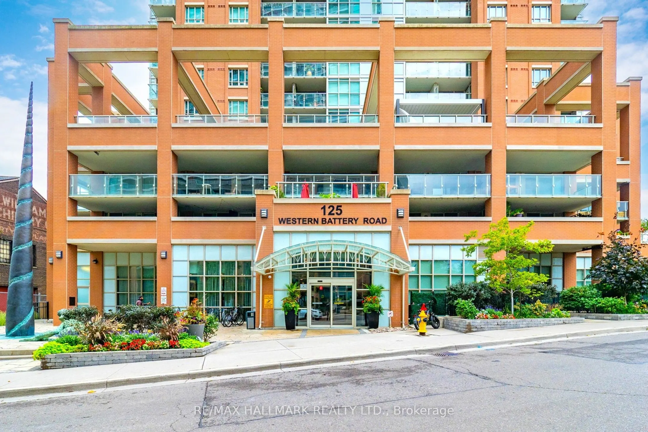 125 Western Battery Road, #2112