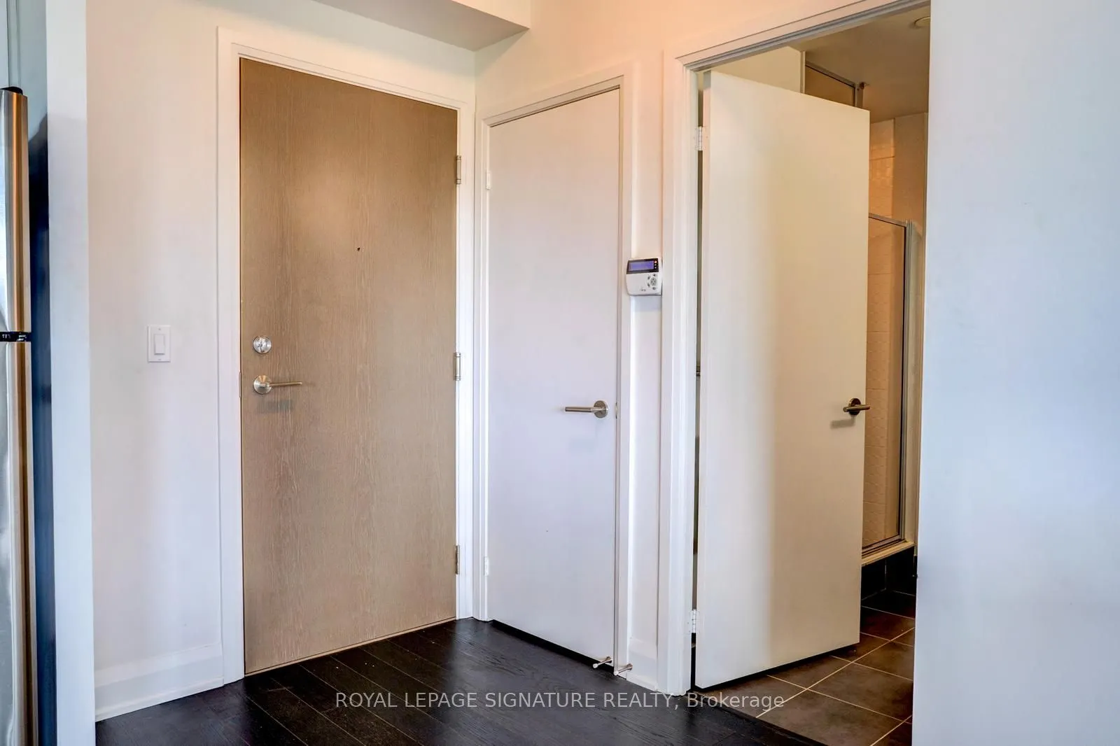 160 Vanderhoof Avenue, #504