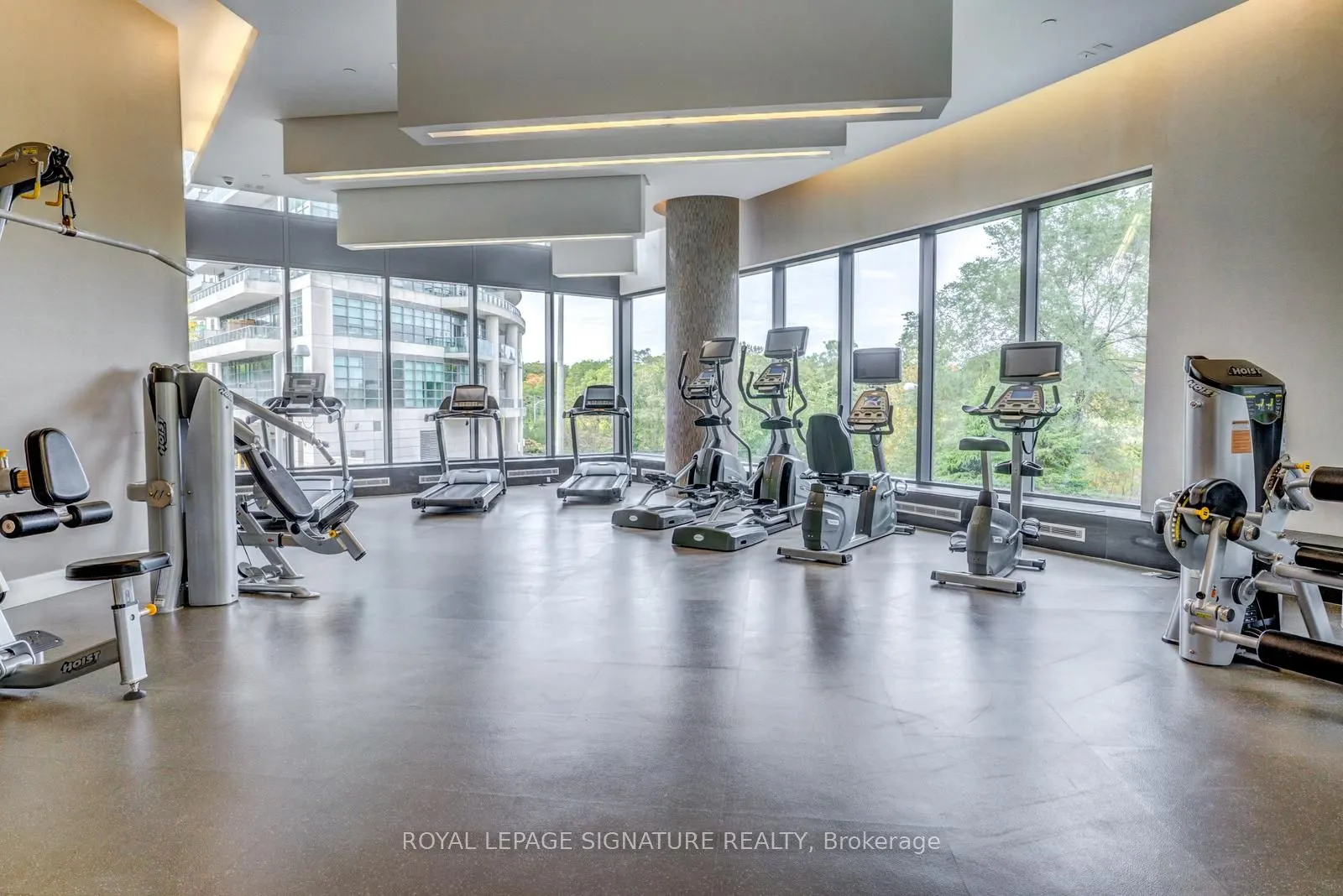160 Vanderhoof Avenue, #504