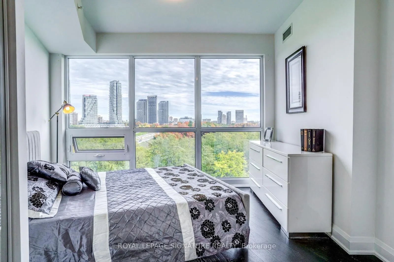 160 Vanderhoof Avenue, #504