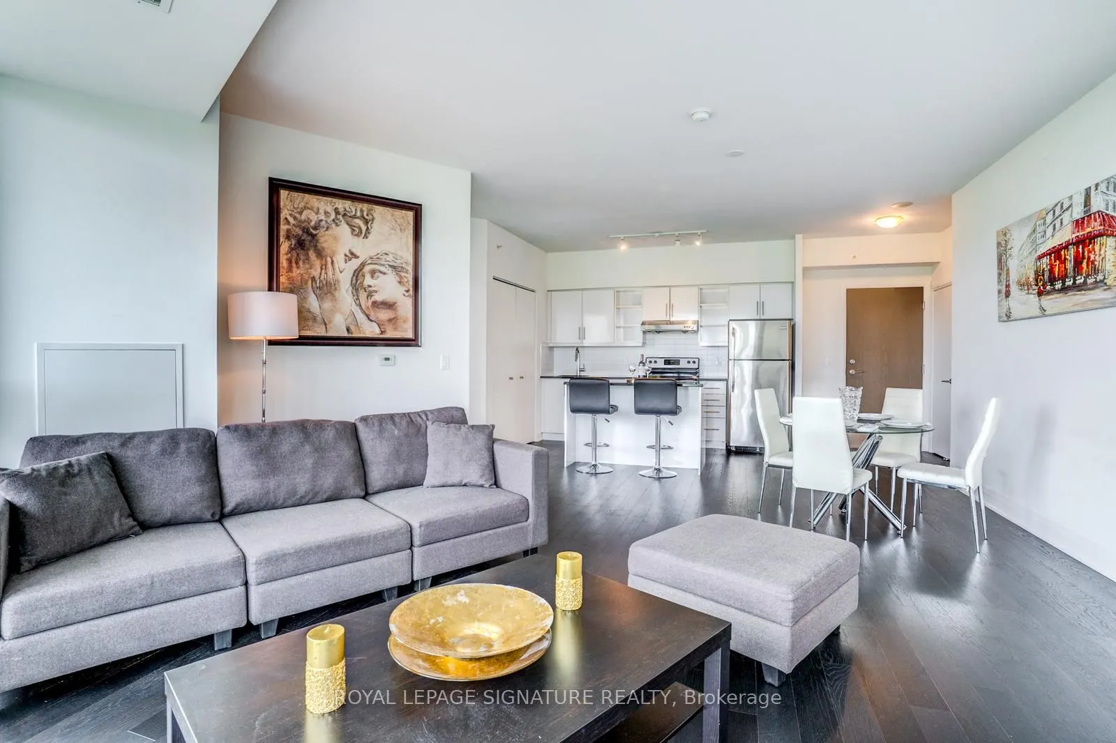 160 Vanderhoof Avenue, #504