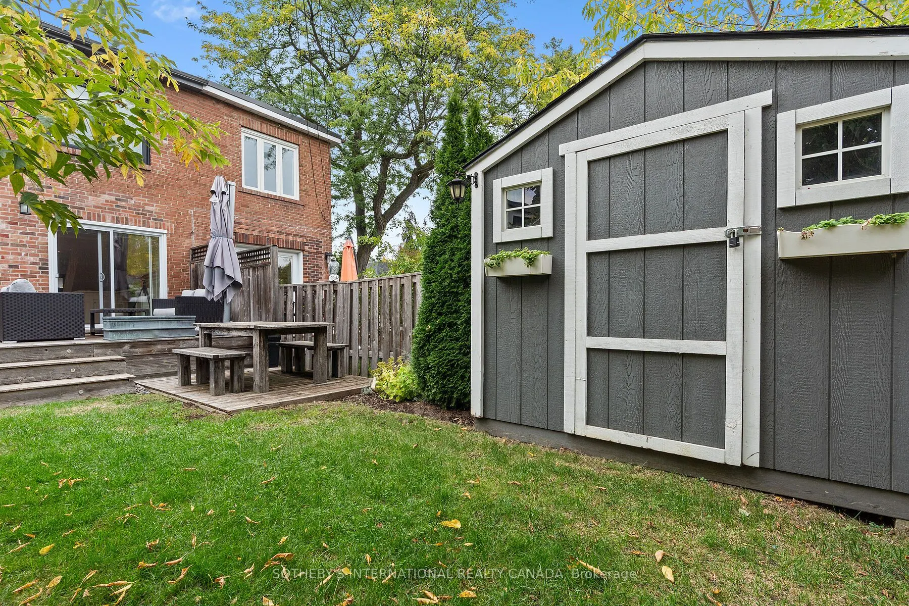 251 Bowood Avenue