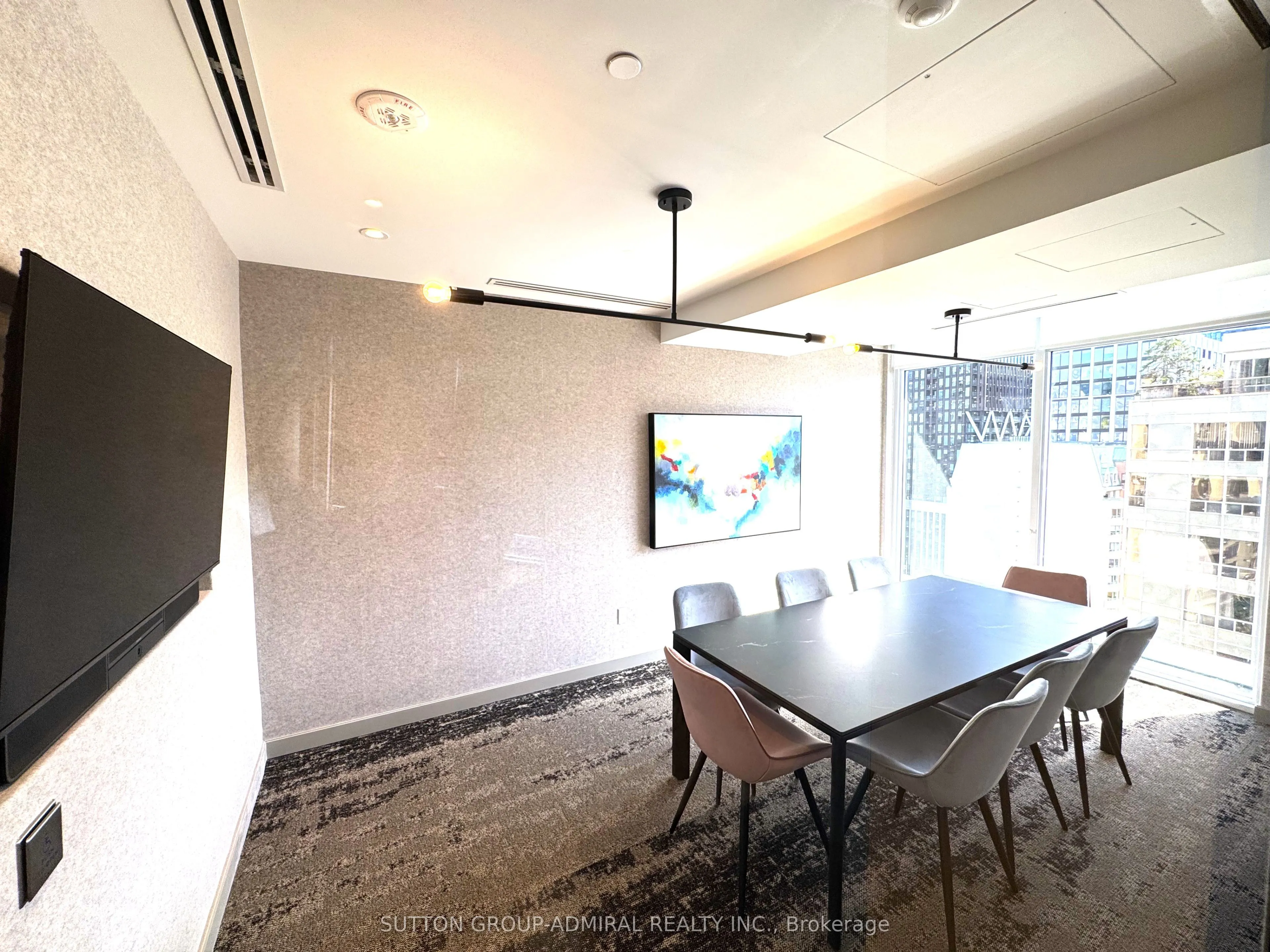 280 Dundas Street W, #1505