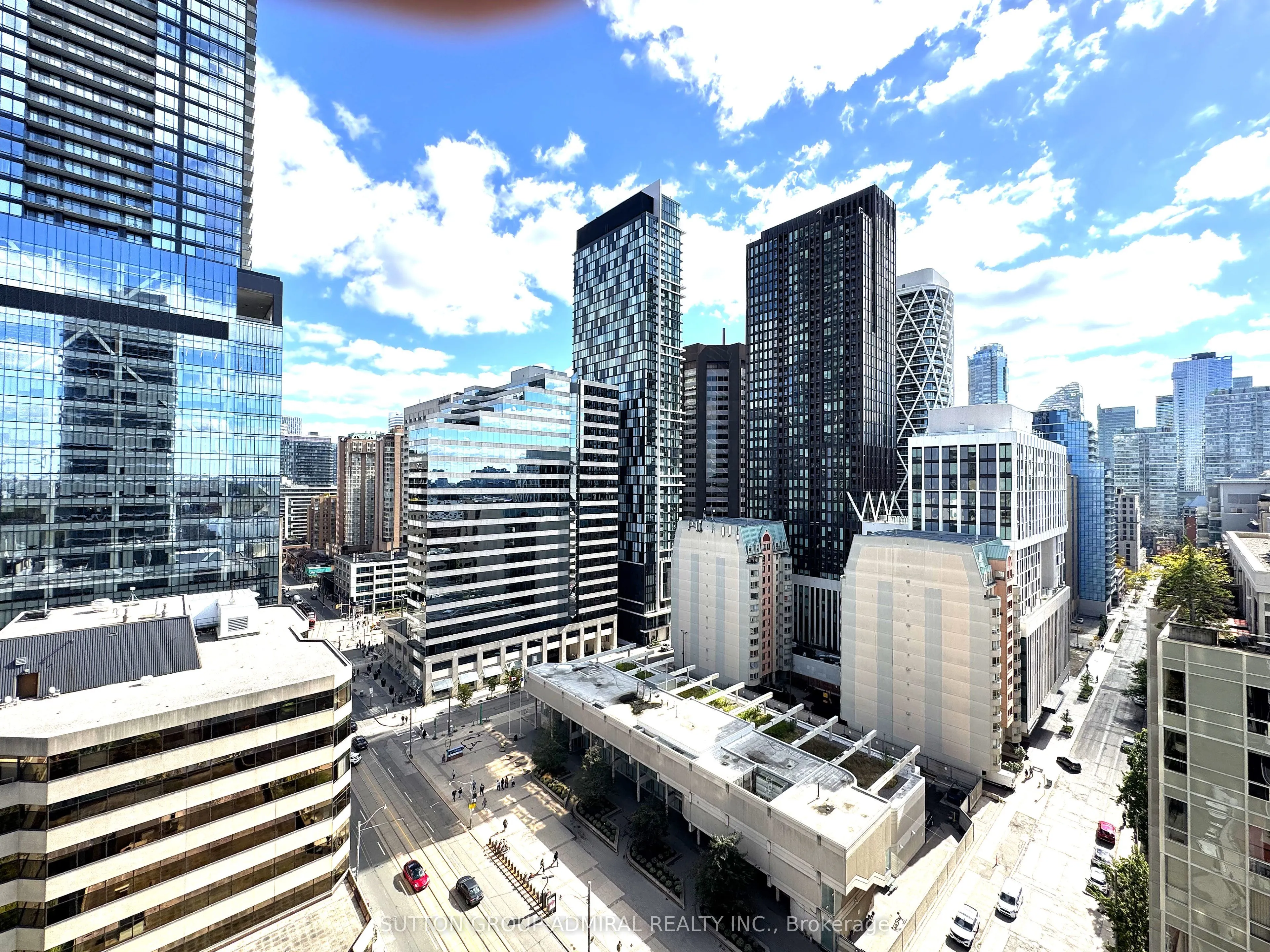 280 Dundas Street W, #1505