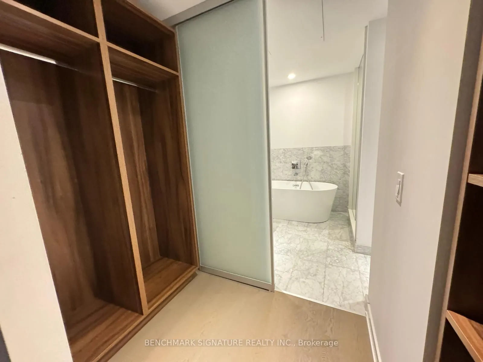 488 University Avenue, #2315