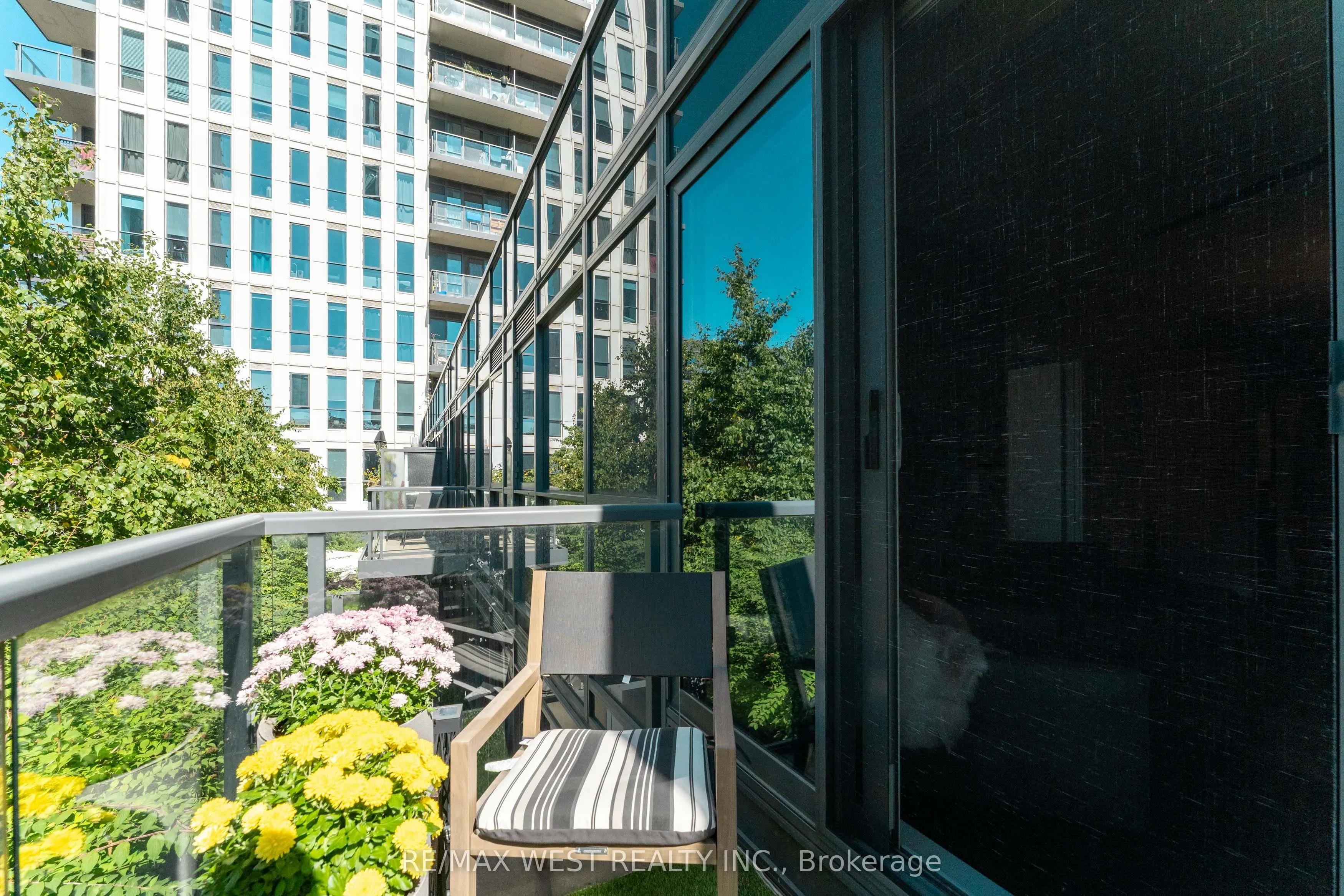 170 Sumach Street, #507