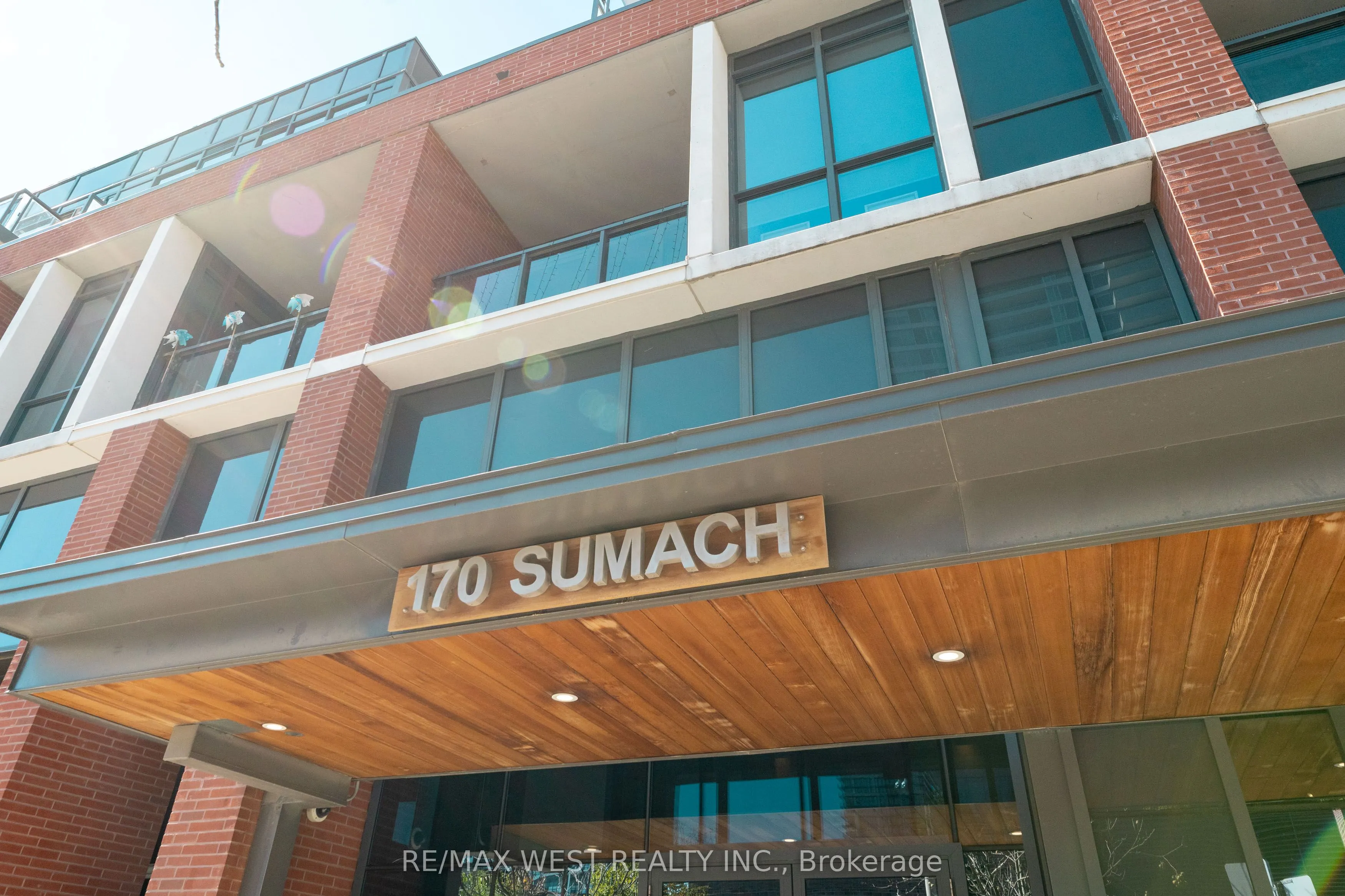 170 Sumach Street, #507