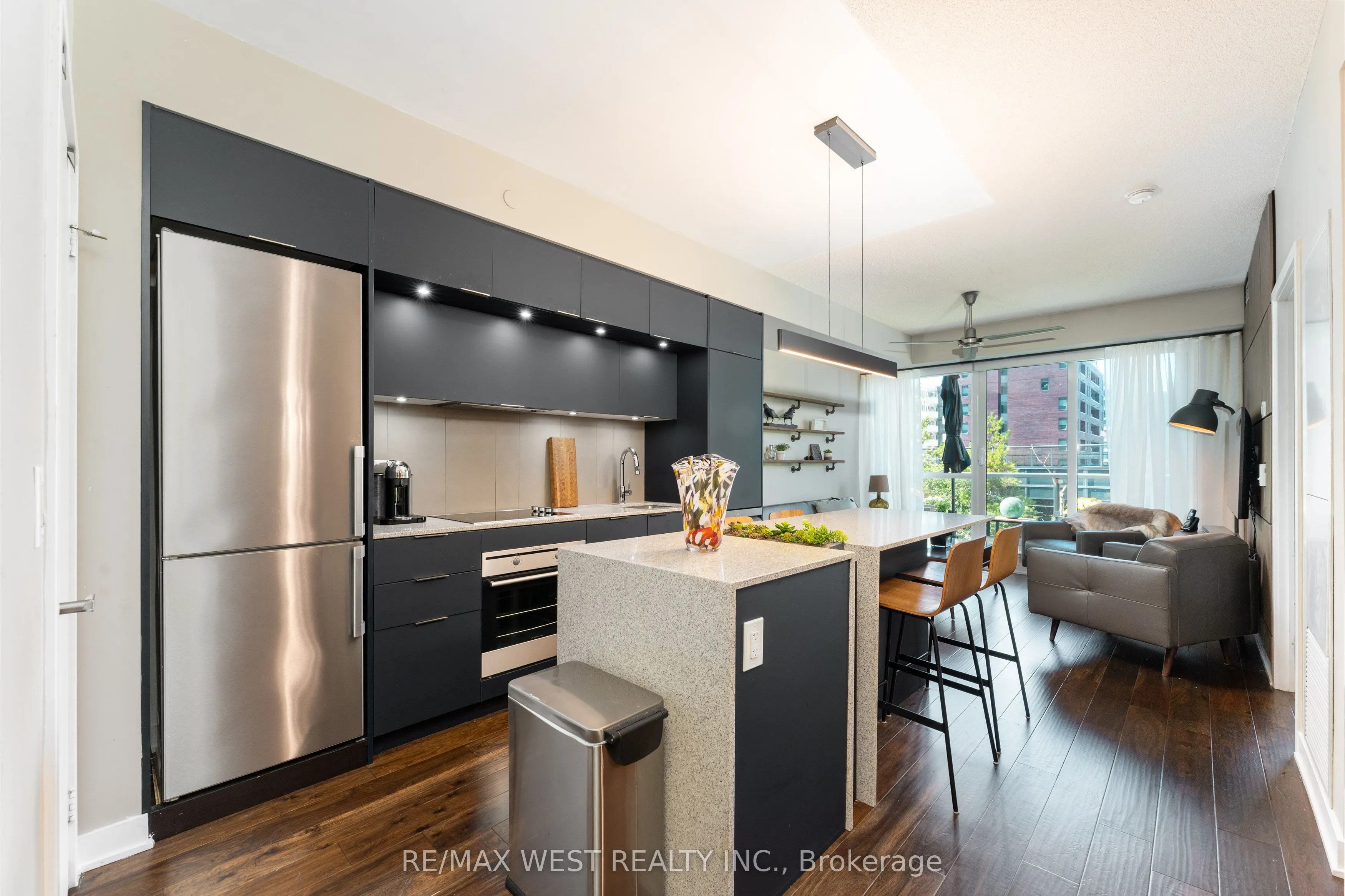 170 Sumach Street, #507
