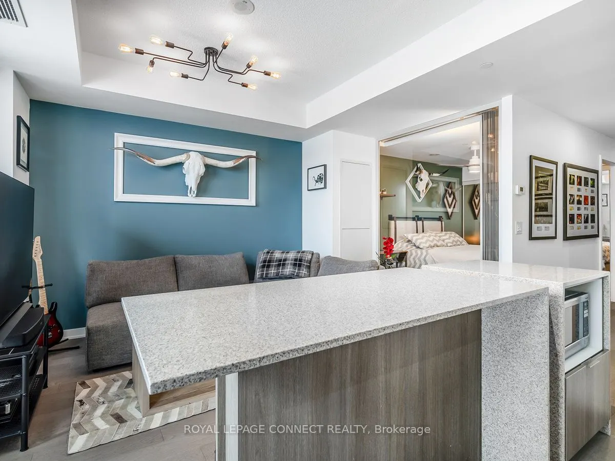 170 Sumach Street, #518