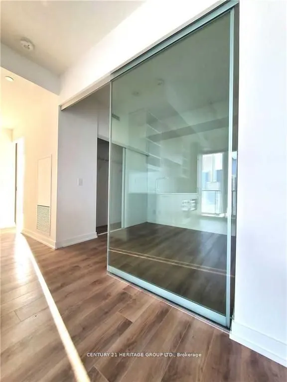 20 Edward Street, #2210